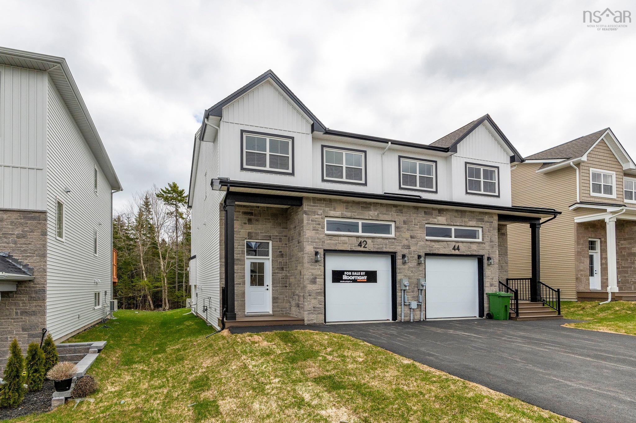 $665,900.00: SMD-5A 42 Simona Drive, Dartmouth