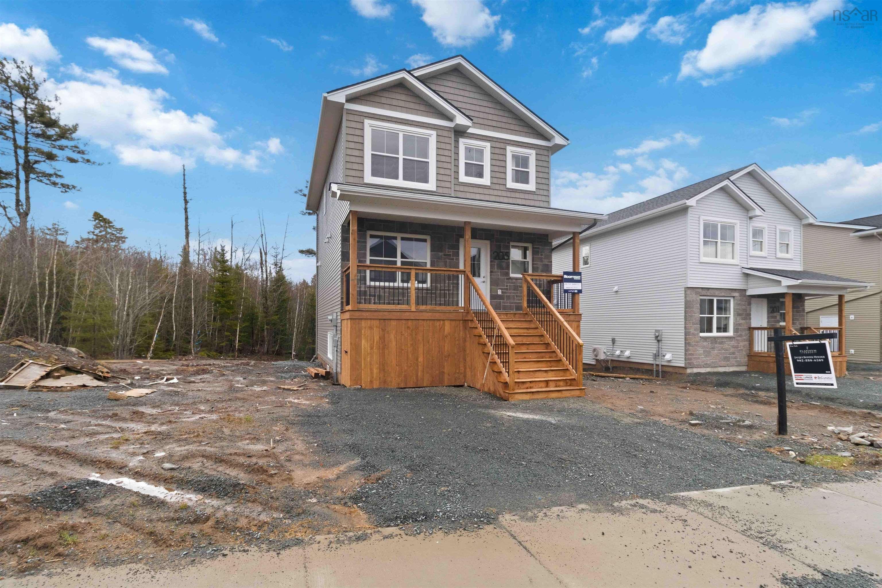 $579,900.00: DA-60 205 Darner Drive, Beaver Bank