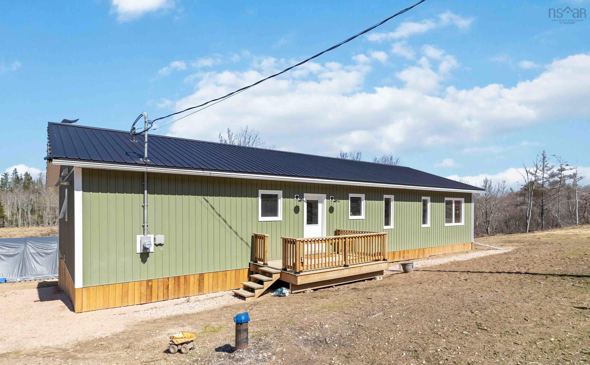$535,000.00: 1901 Highway 208, Hemford