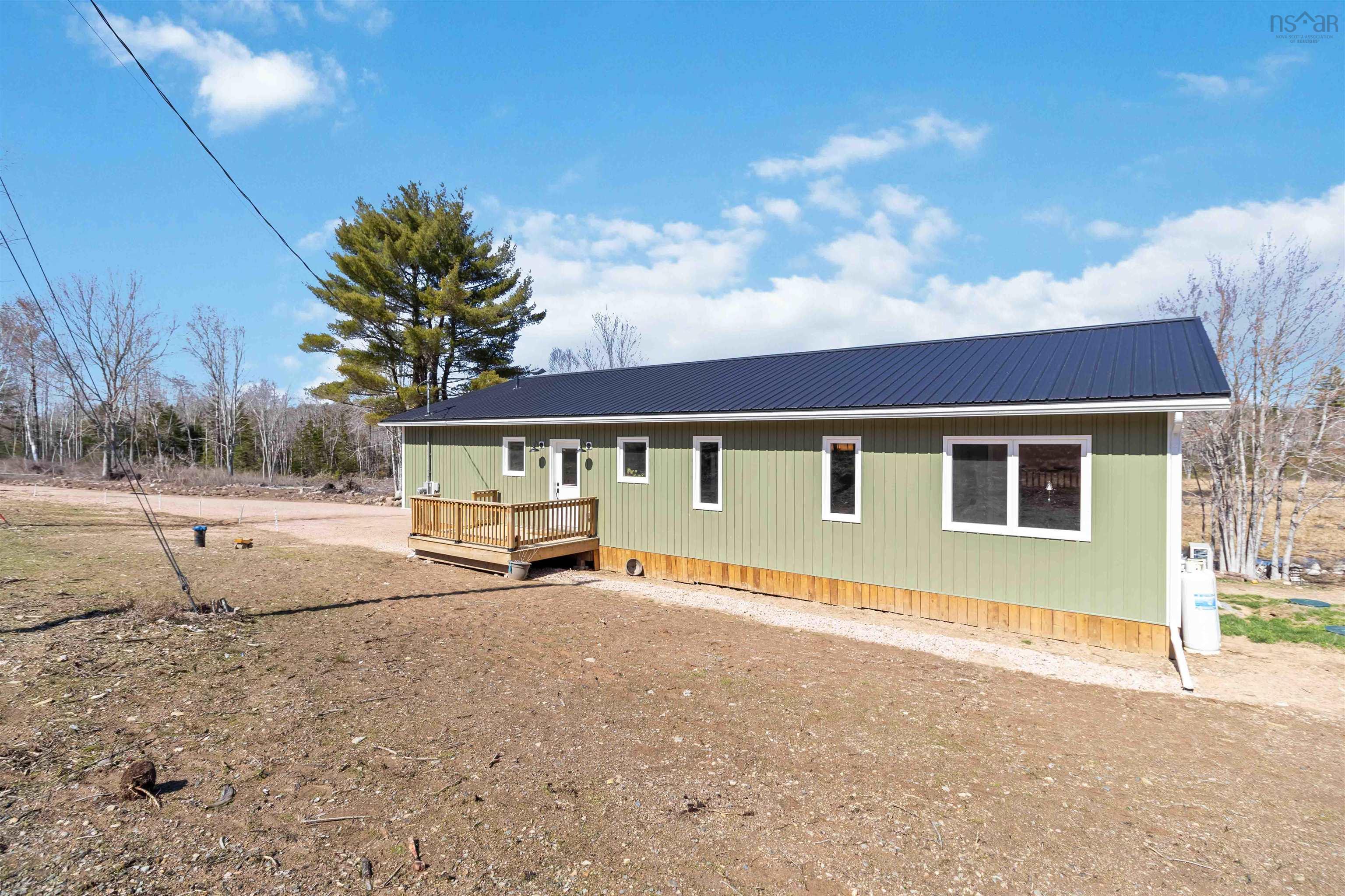 $535,000.00: 1901 Highway 208, Hemford