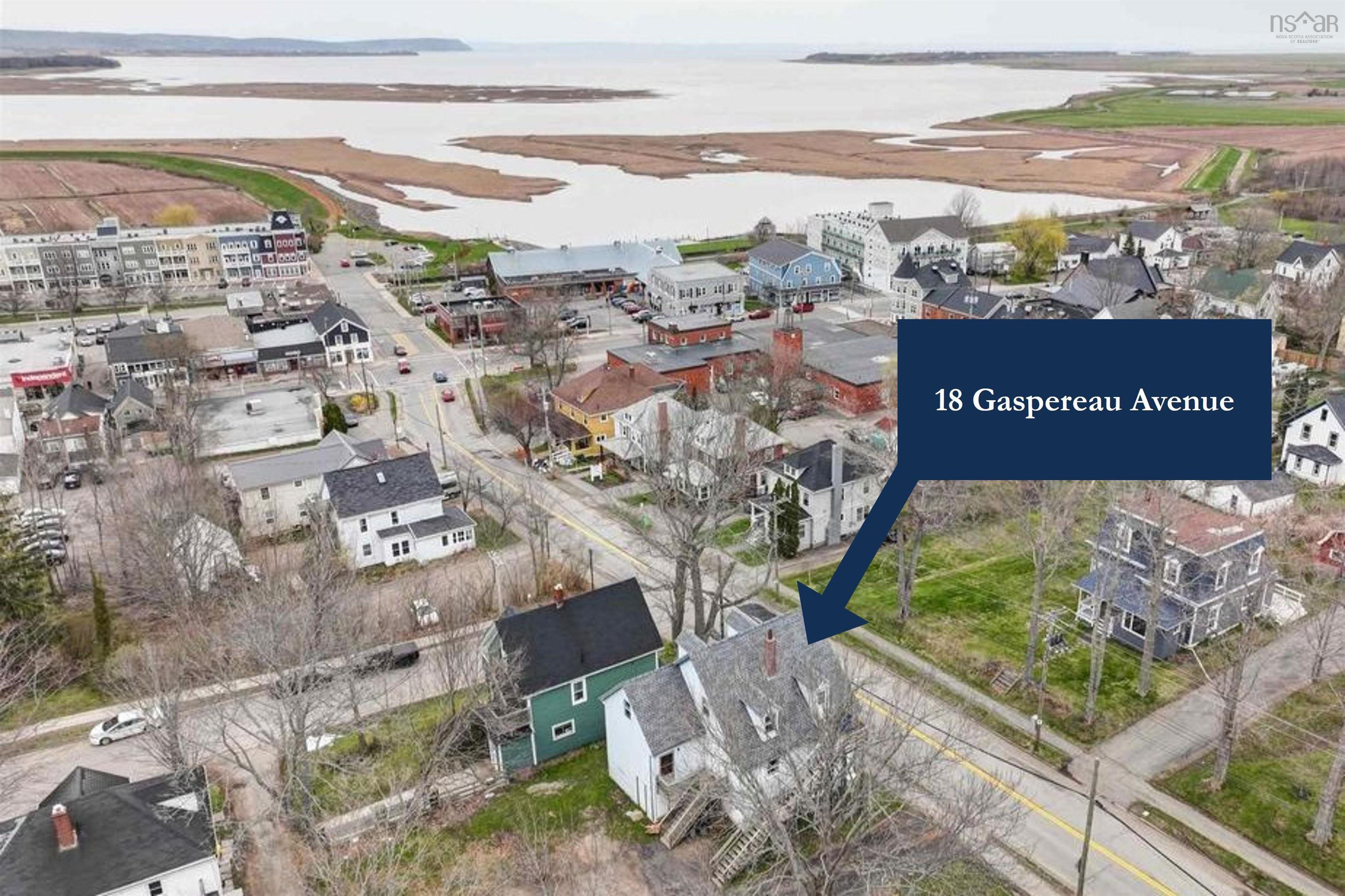 $549,900.00: 18 Gaspereau Avenue, Wolfville