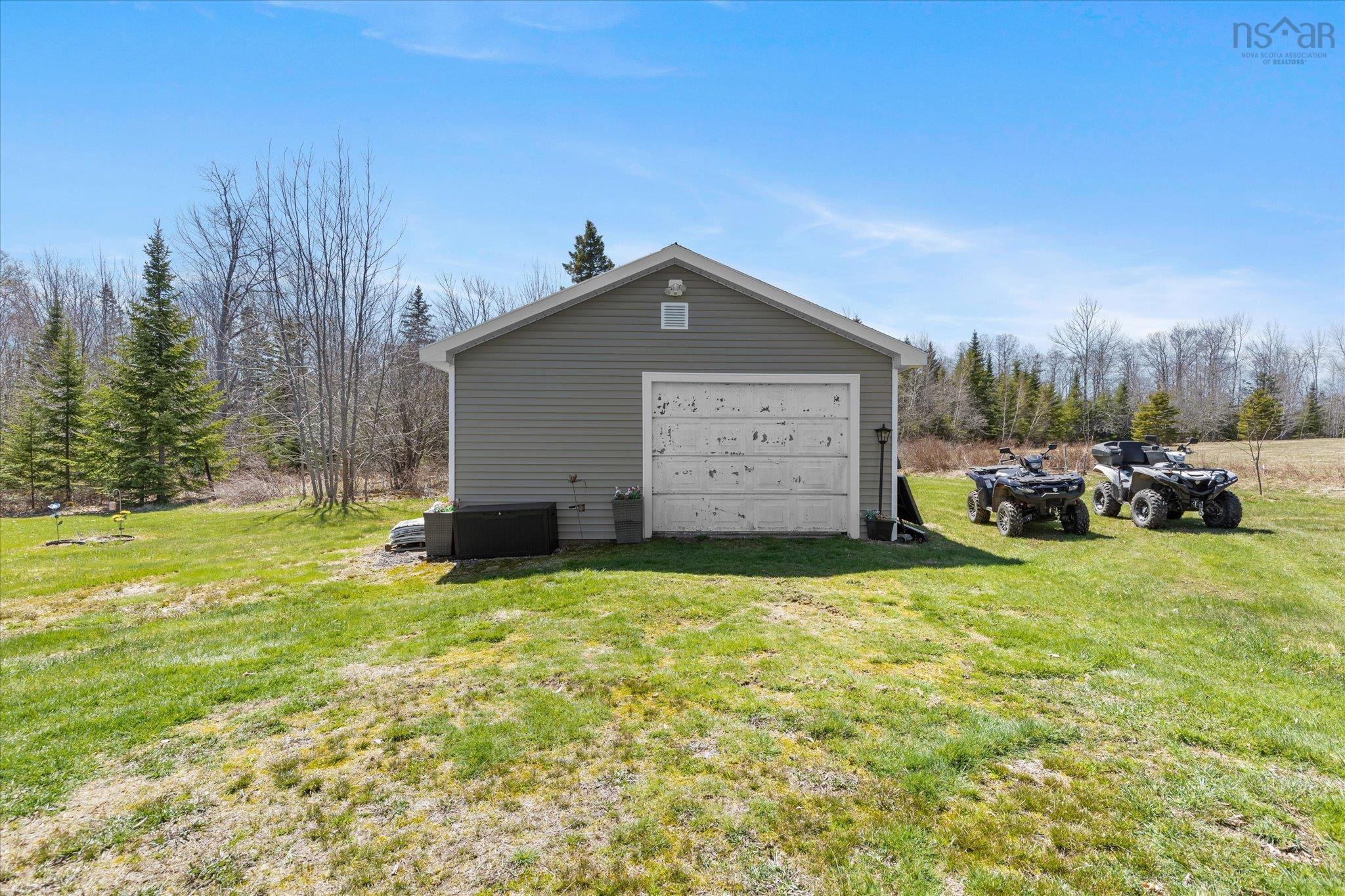 $299,900.00: 797 Highway 10, Springfield