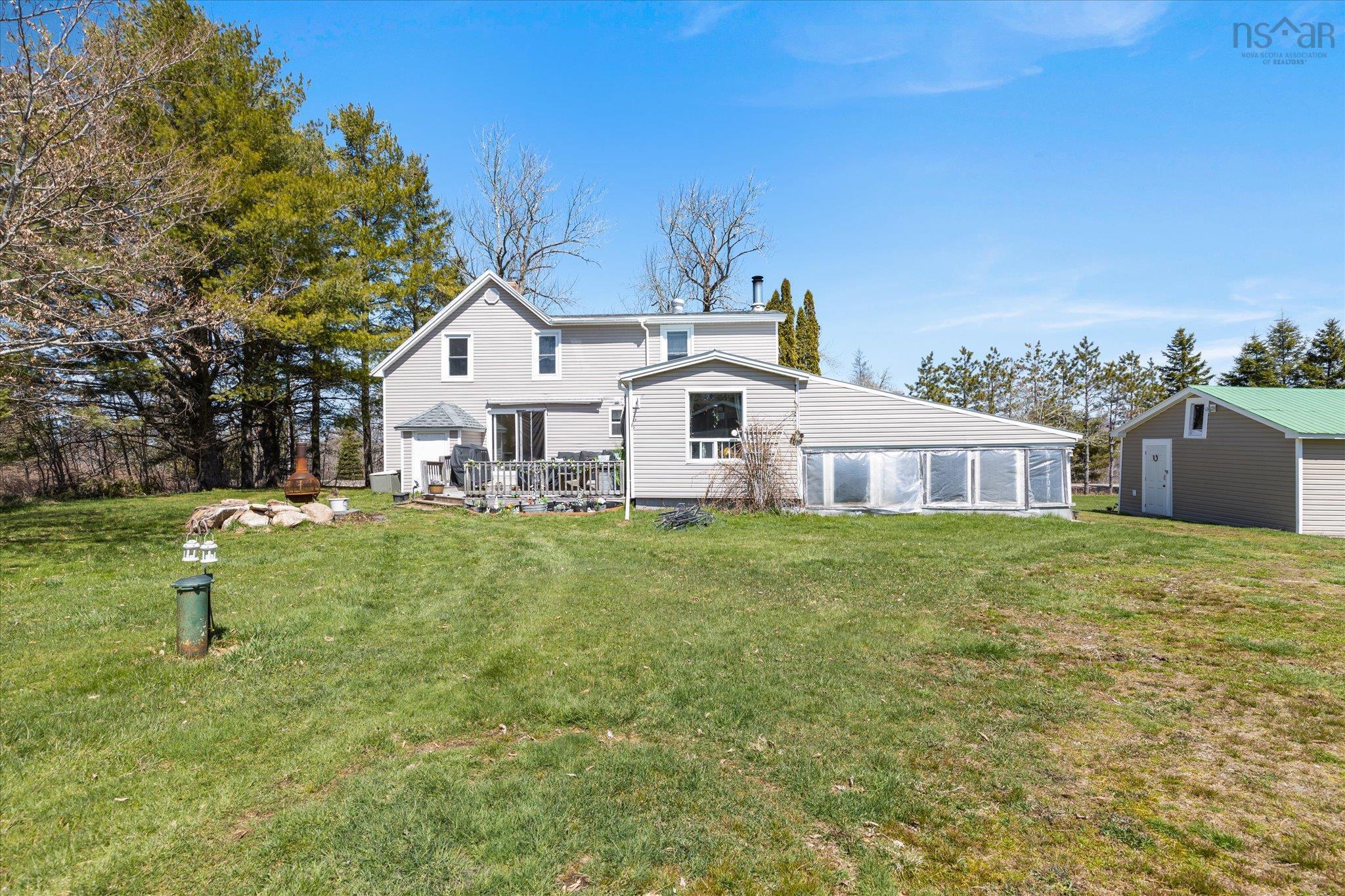 $299,900.00: 797 Highway 10, Springfield