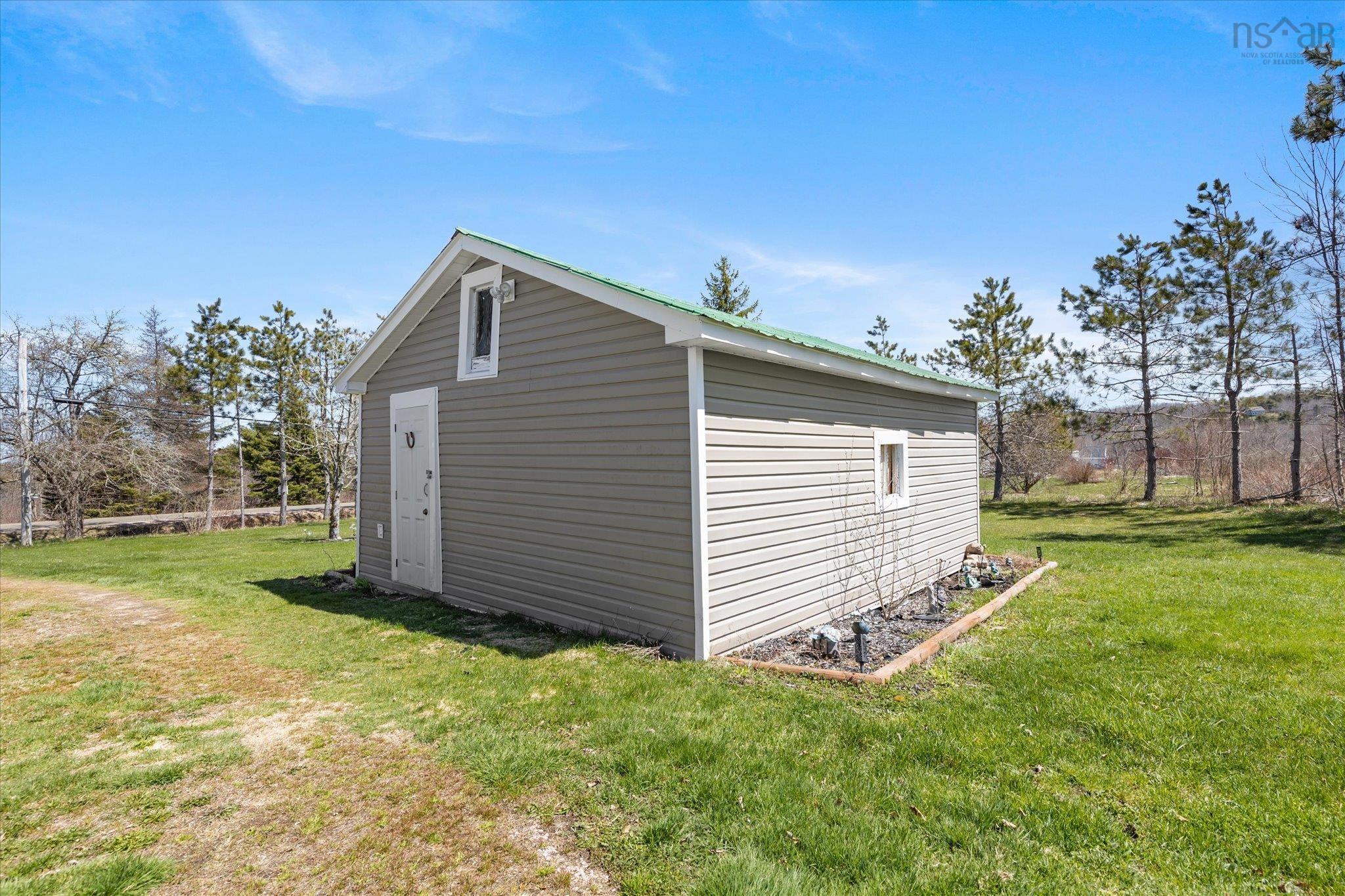 $299,900.00: 797 Highway 10, Springfield