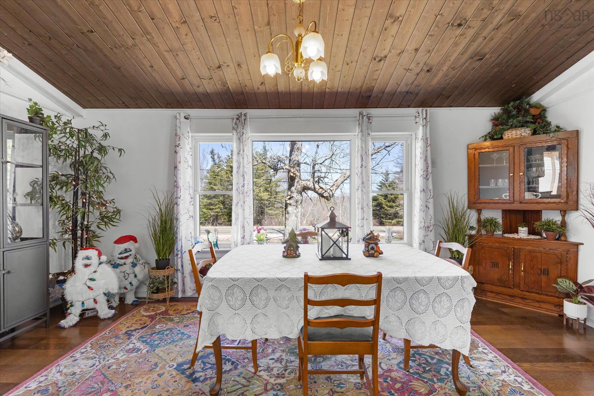 $299,900.00: 797 Highway 10, Springfield