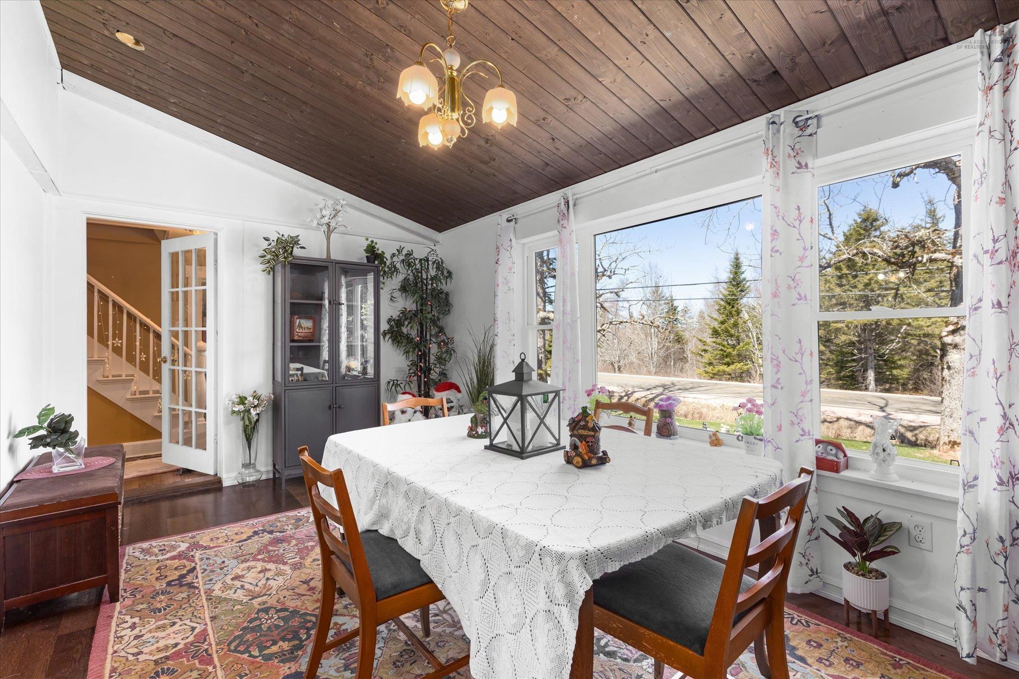 $299,900.00: 797 Highway 10, Springfield