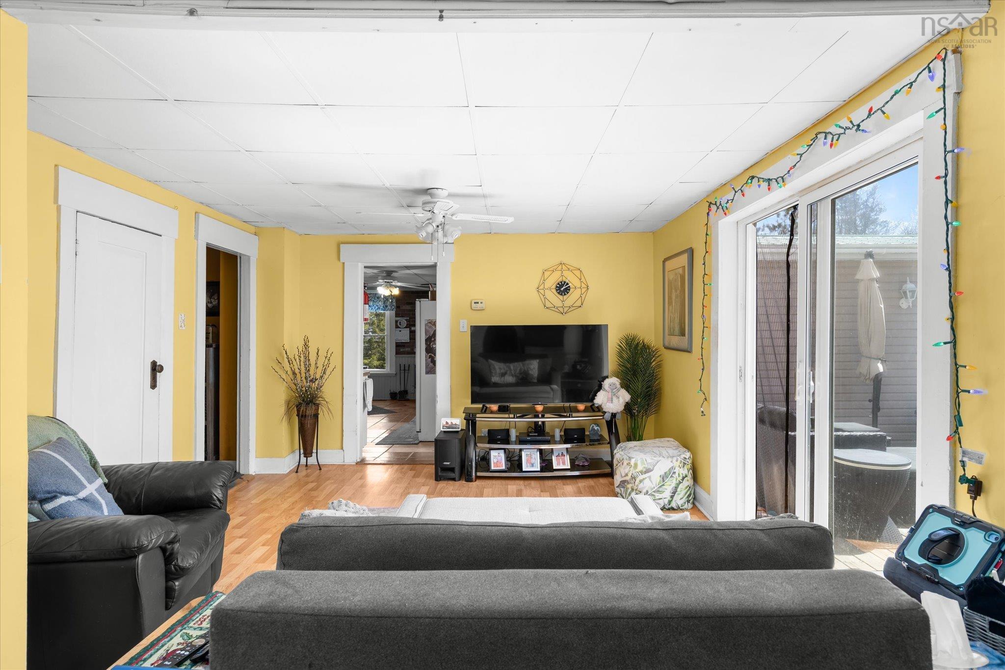 $299,900.00: 797 Highway 10, Springfield