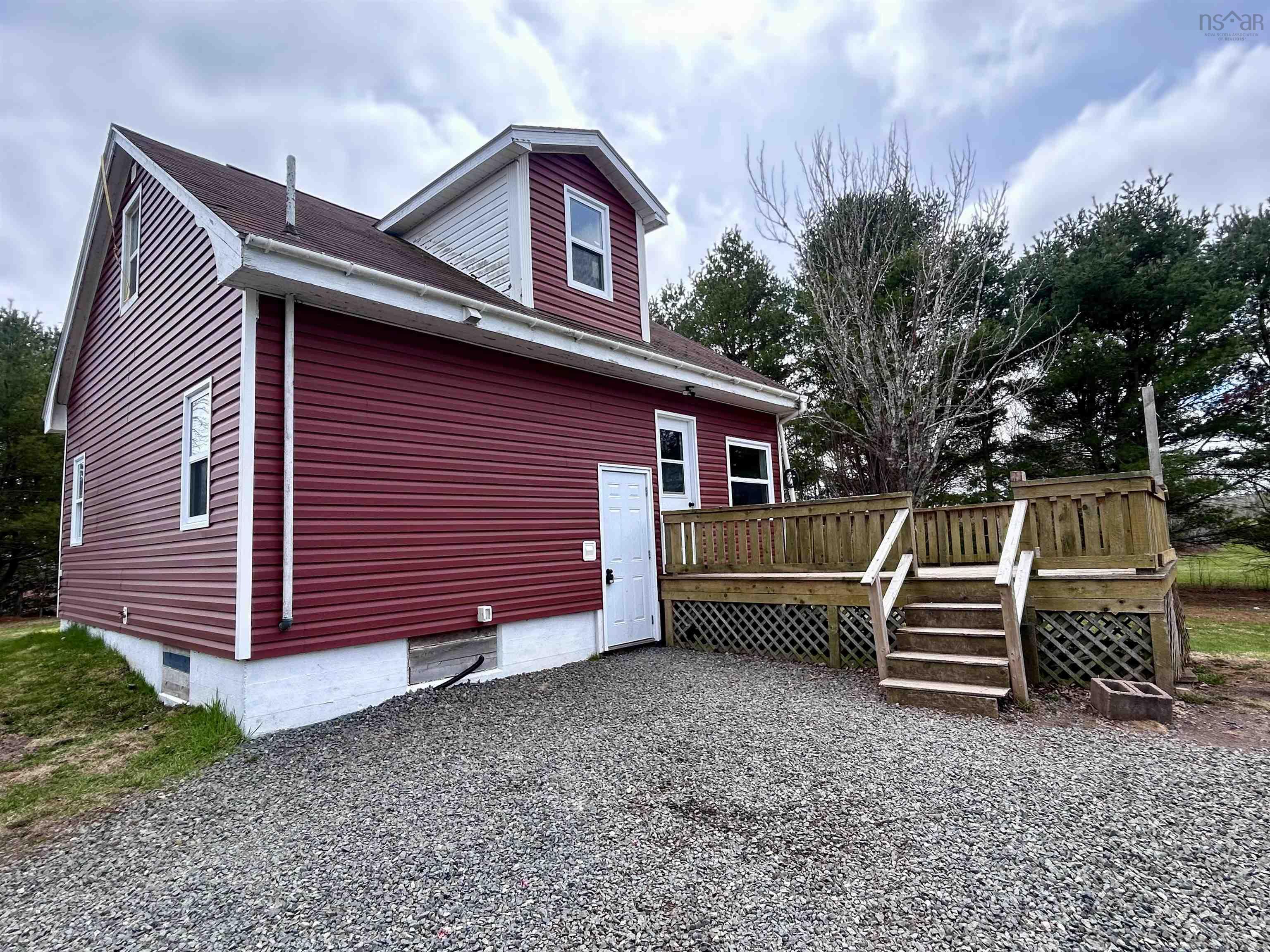 $209,900.00: 429 Stewart Road, Rogers Hill