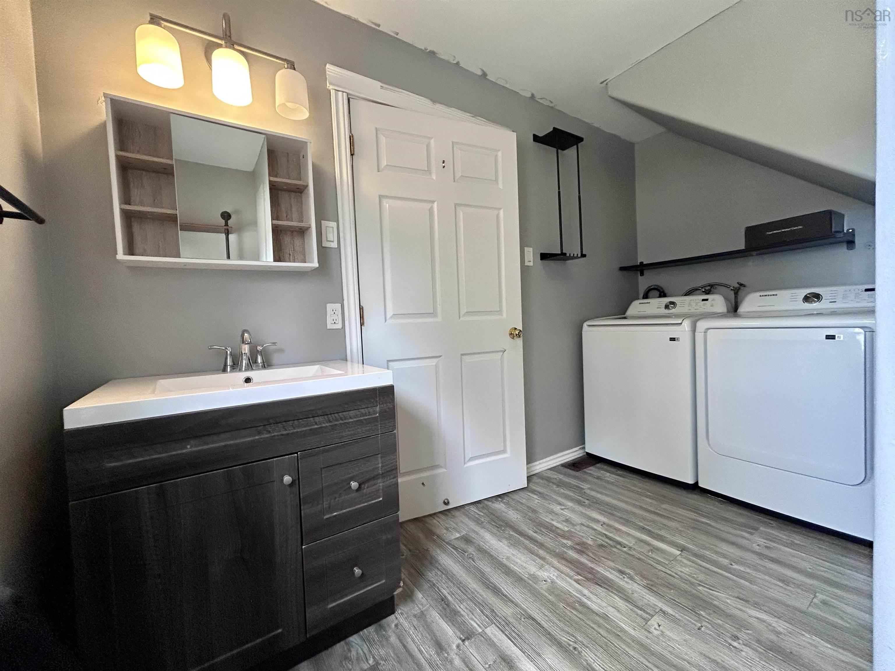 $209,900.00: 429 Stewart Road, Rogers Hill