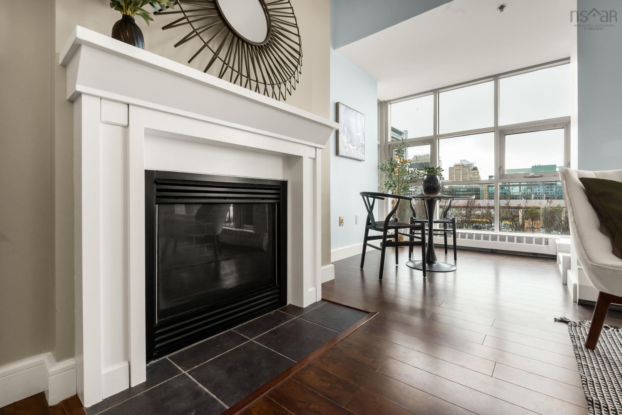 $925,000.00: 501 1479 Lower Water Street, Halifax