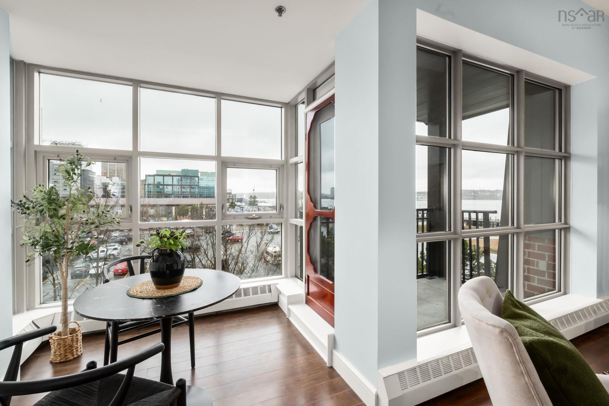 $925,000.00: 501 1479 Lower Water Street, Halifax