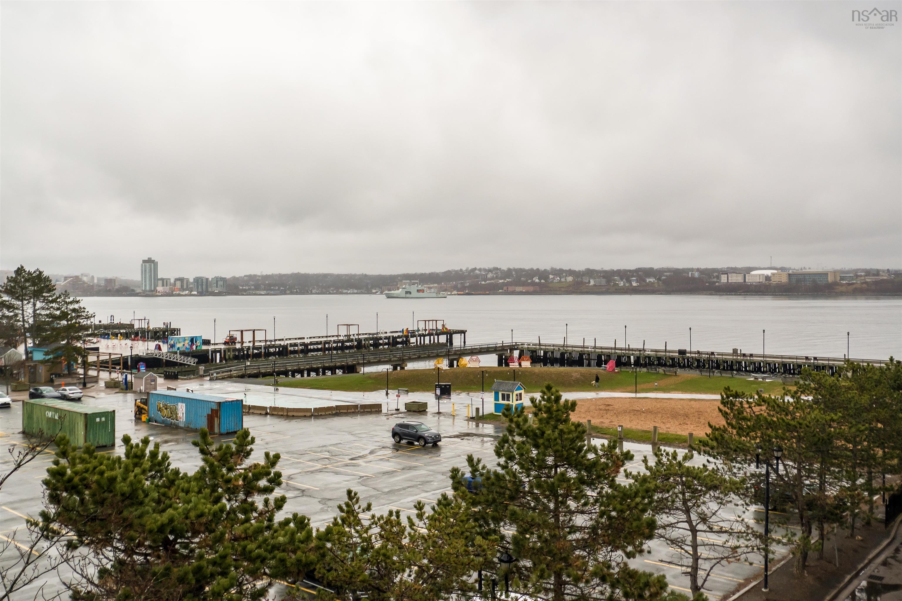 $925,000.00: 501 1479 Lower Water Street, Halifax