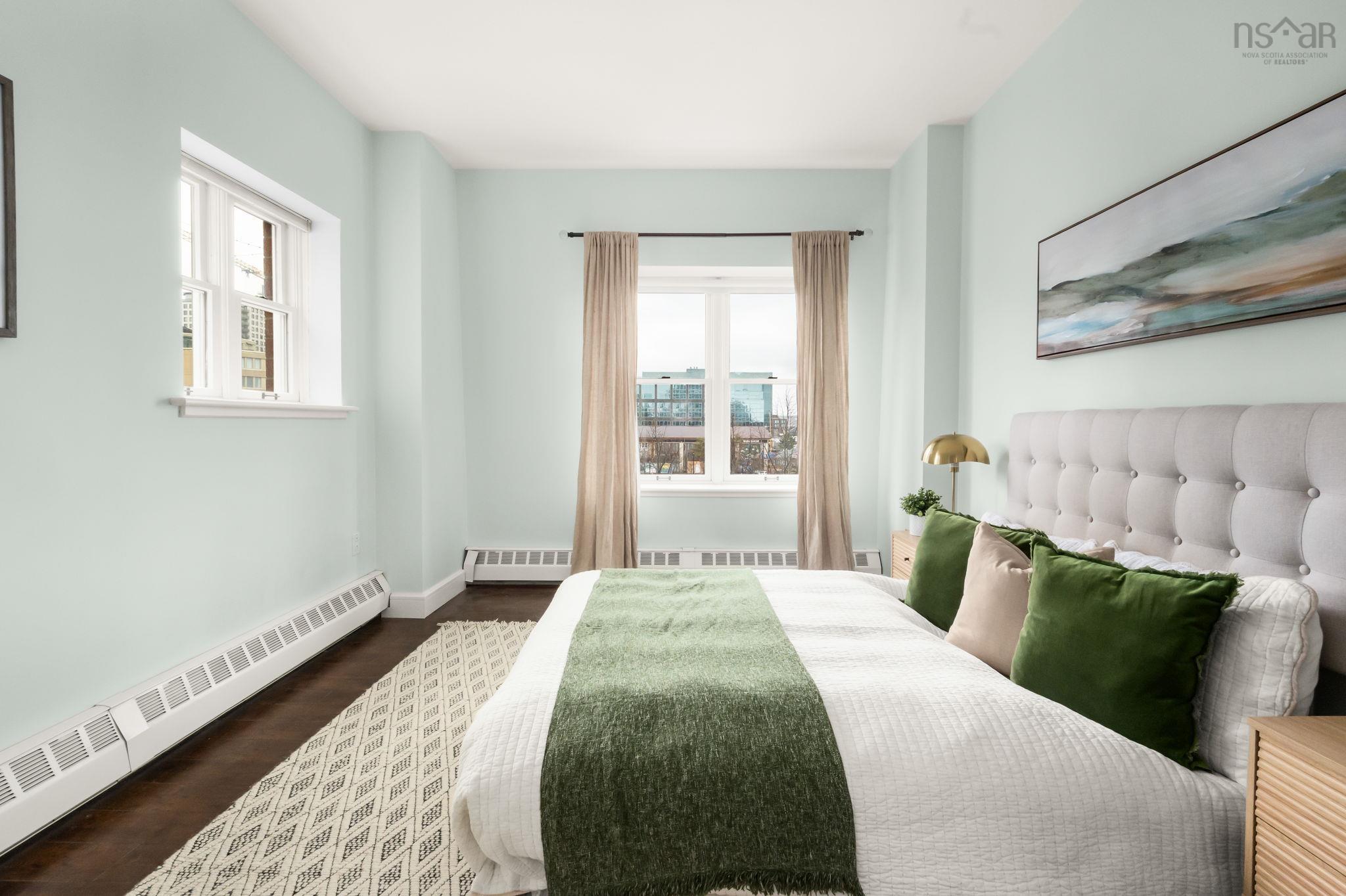 $925,000.00: 501 1479 Lower Water Street, Halifax