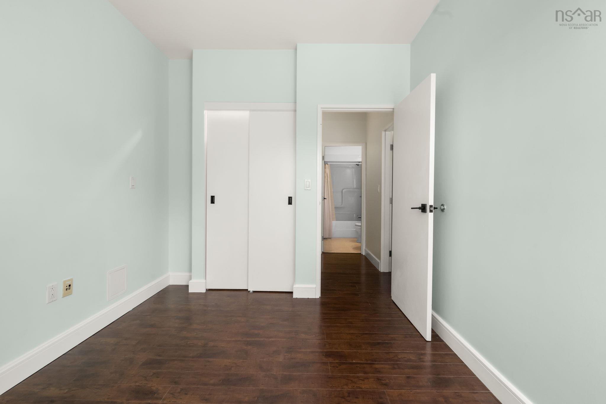 $925,000.00: 501 1479 Lower Water Street, Halifax