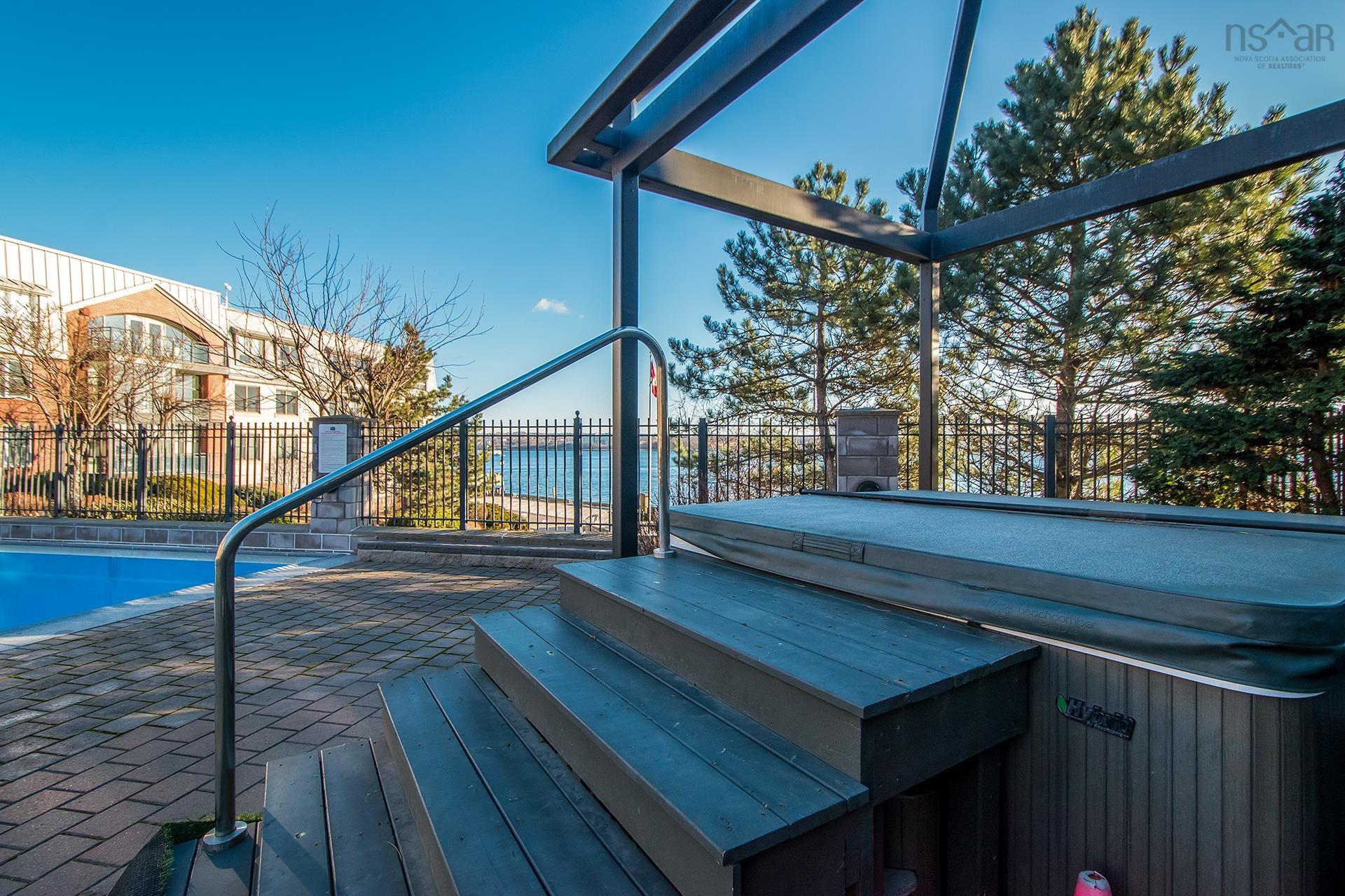 $925,000.00: 501 1479 Lower Water Street, Halifax
