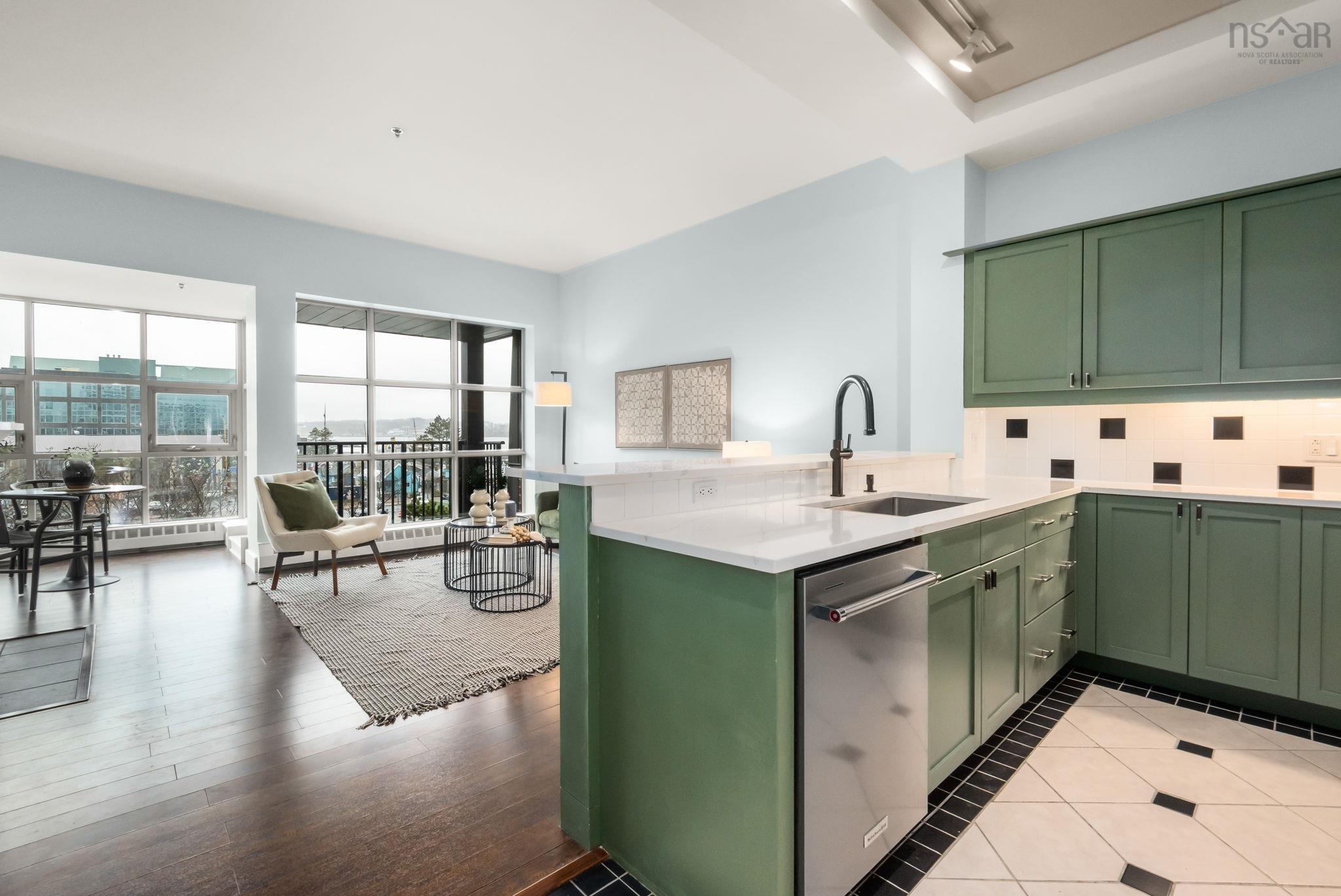 $925,000.00: 501 1479 Lower Water Street, Halifax