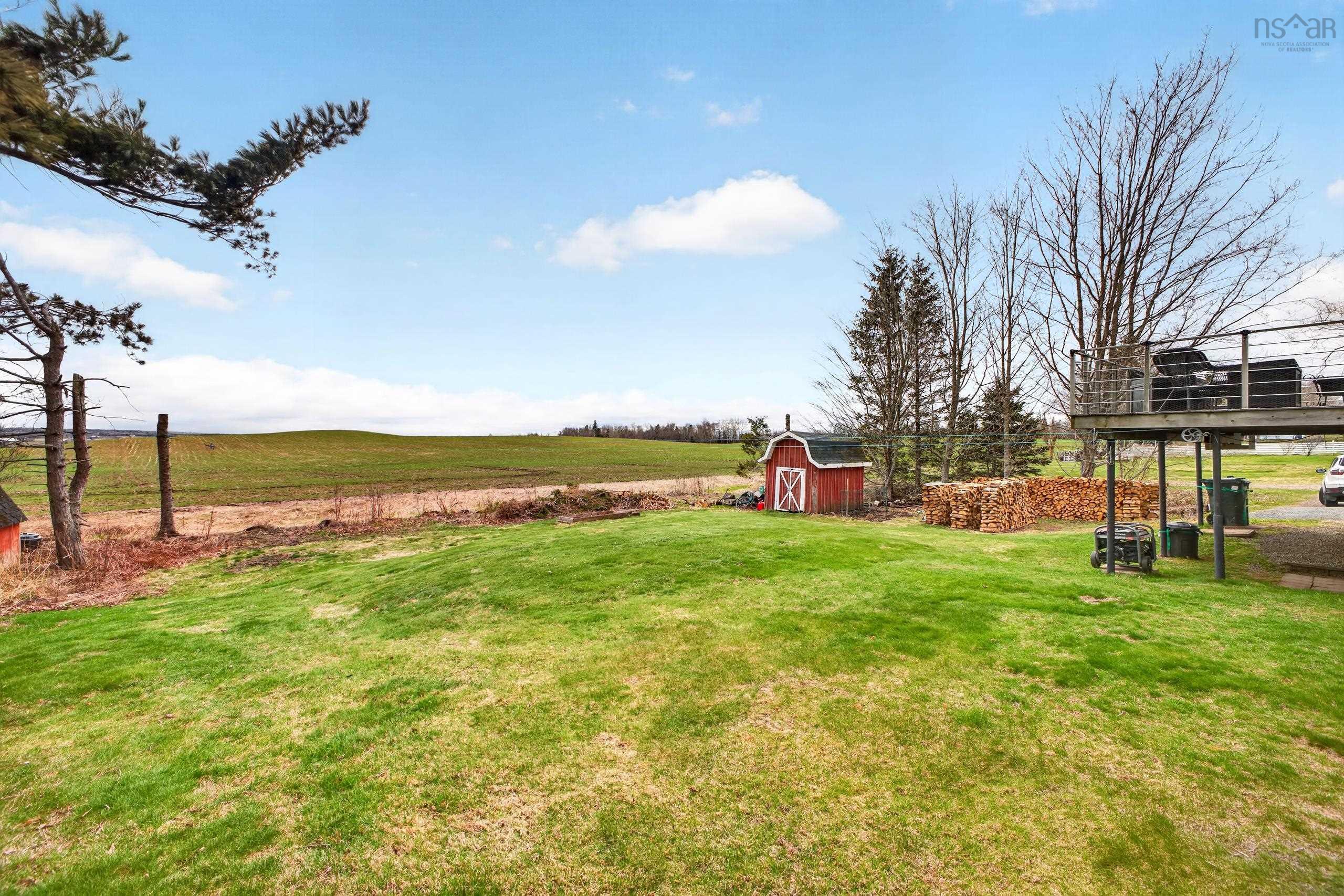 $289,900.00: 12674 HIGHWAY 2, Lower Onslow