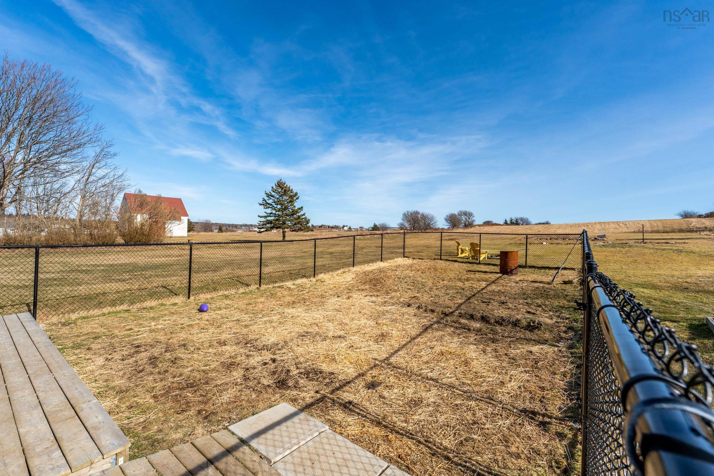 $375,000.00: 920 Highway 1, Little Brook