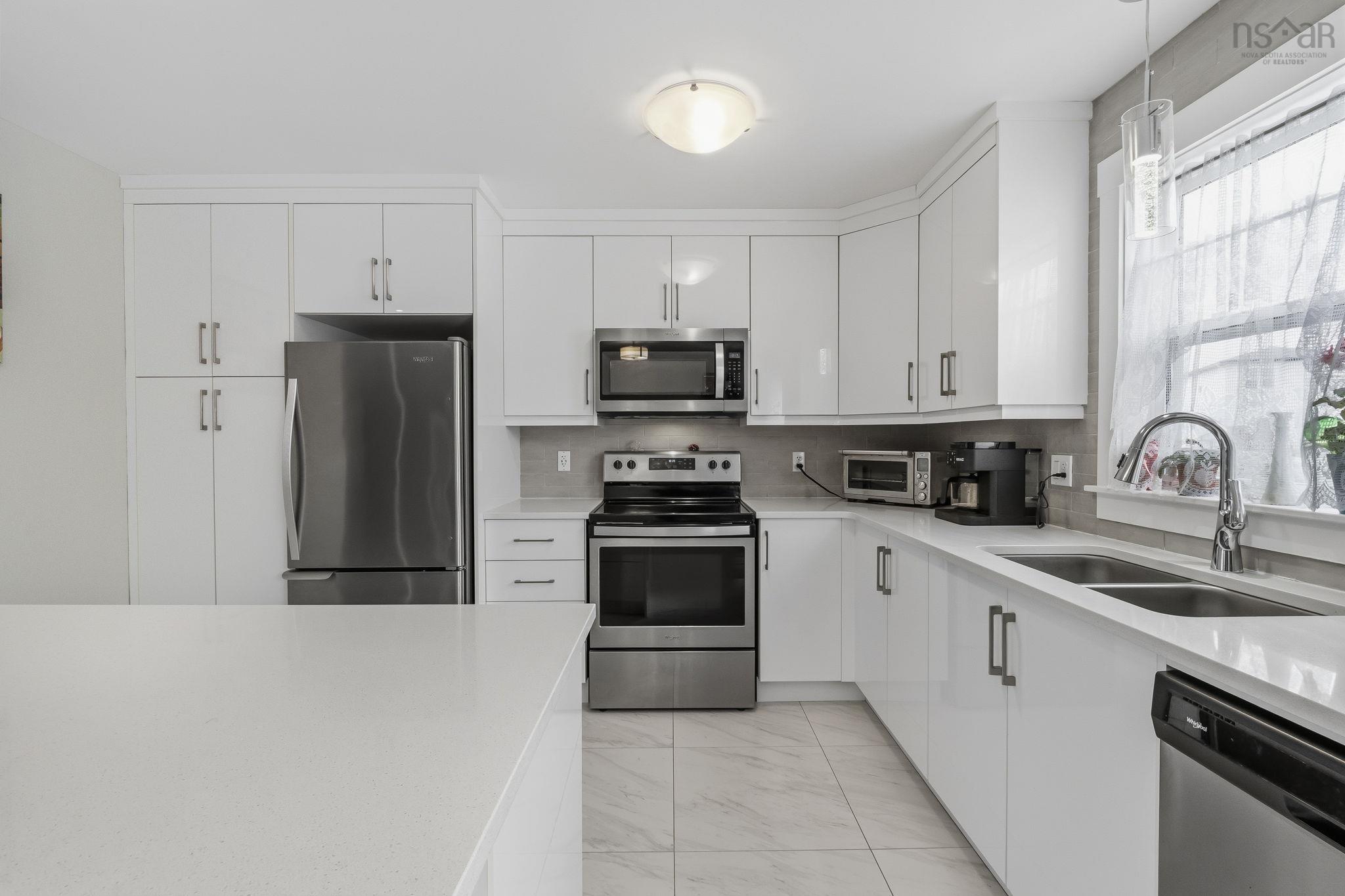$629,900.00: 185 Titanium Crescent, Halifax
