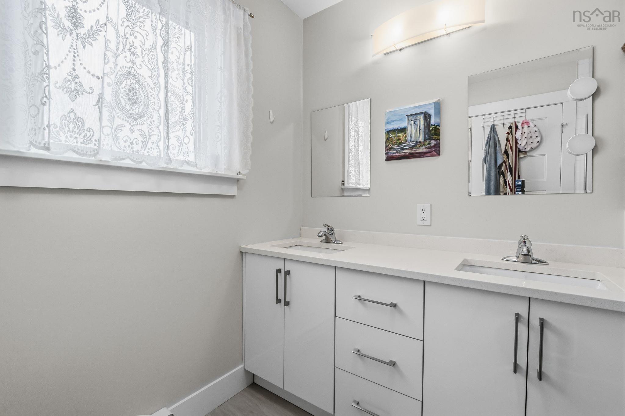 $629,900.00: 185 Titanium Crescent, Halifax