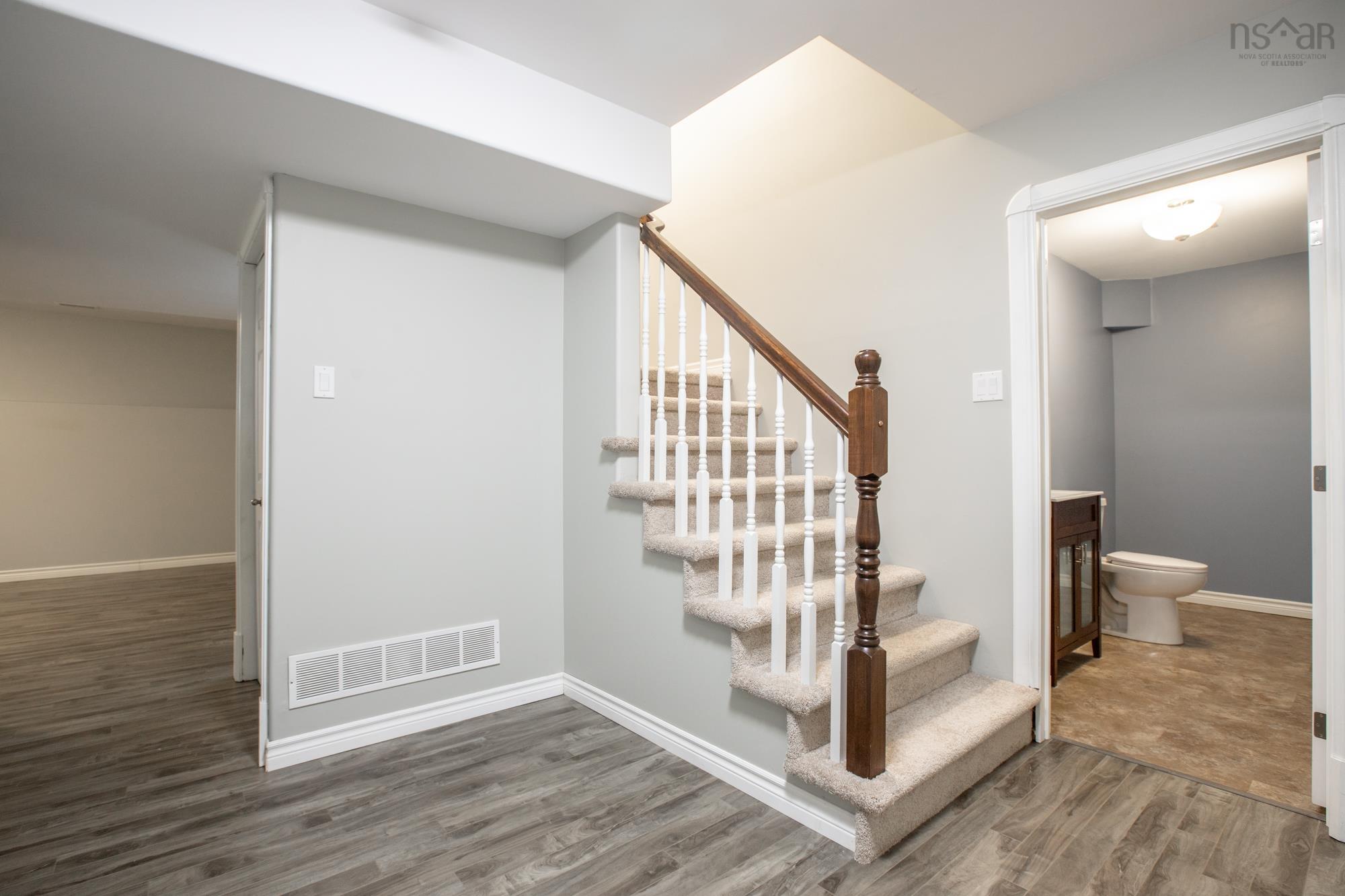 $789,900.00: 55 Lethbridge Avenue, Dartmouth
