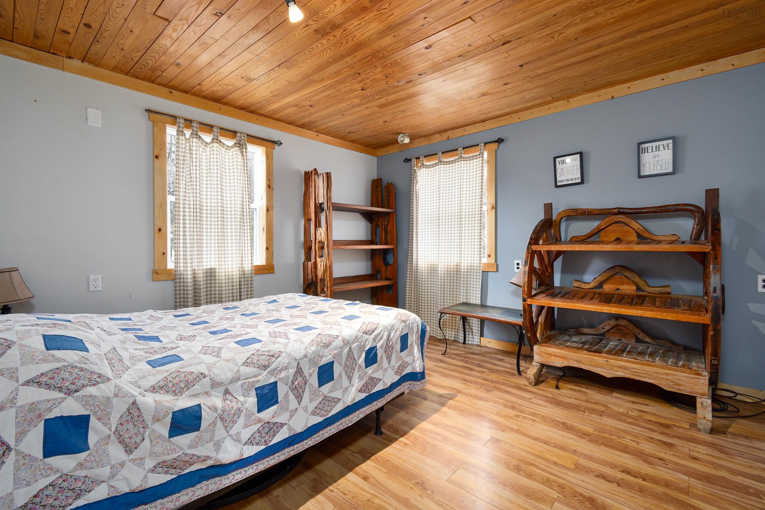 $475,000.00: 29377 Cabot Trail, Cape North