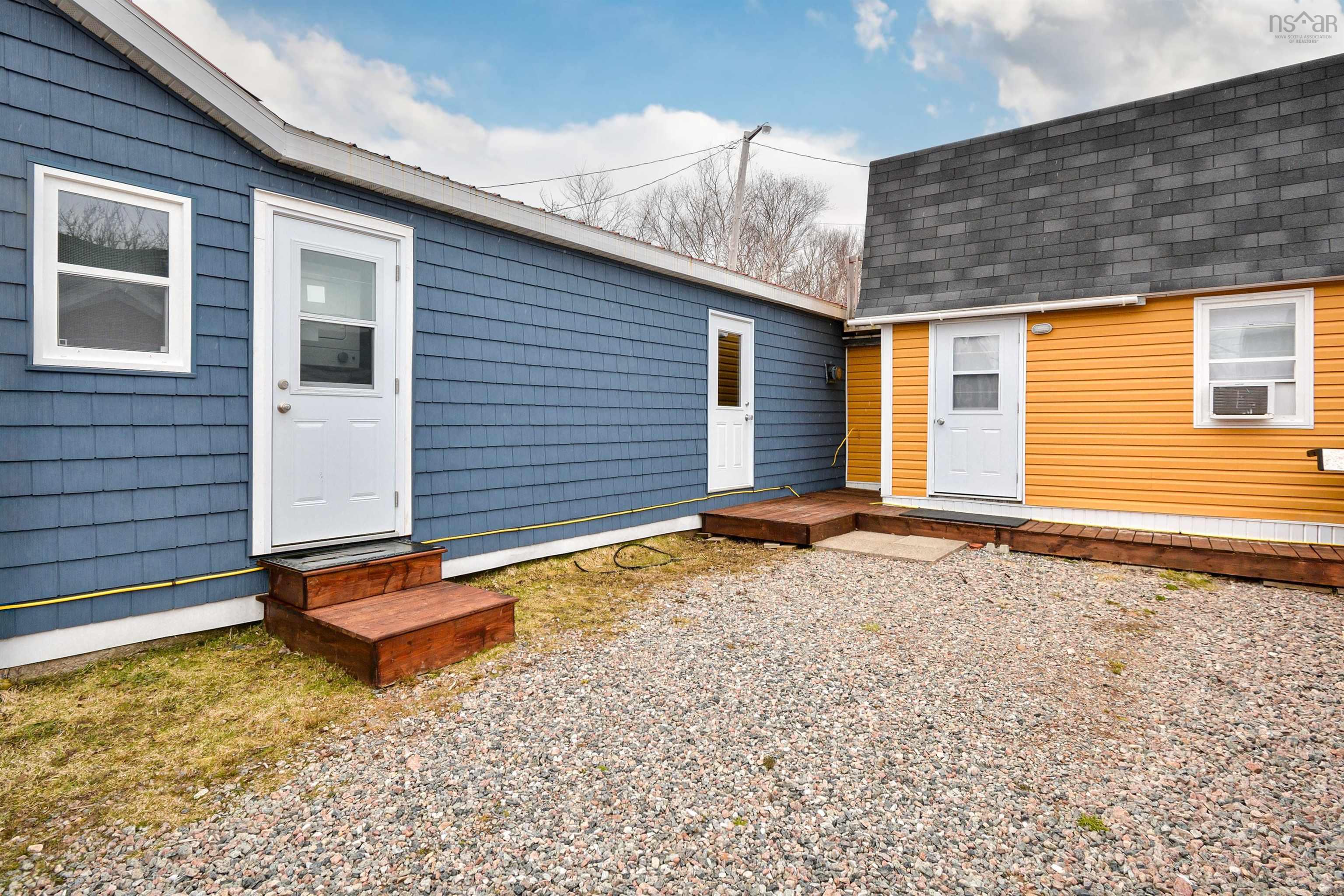 $475,000.00: 29377 Cabot Trail, Cape North
