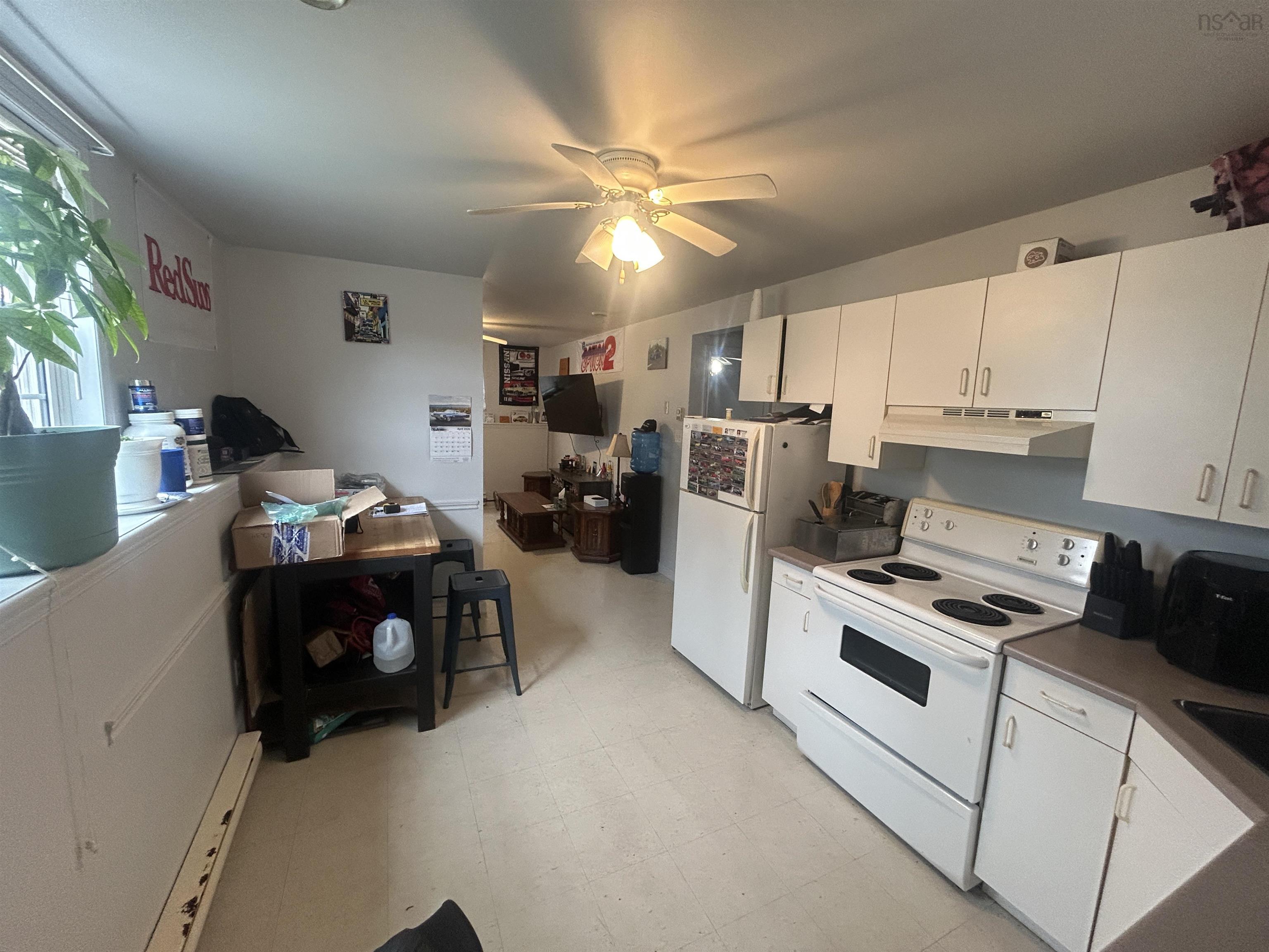 $574,900.00: 2 Pine Ridge Rd, Lower South River