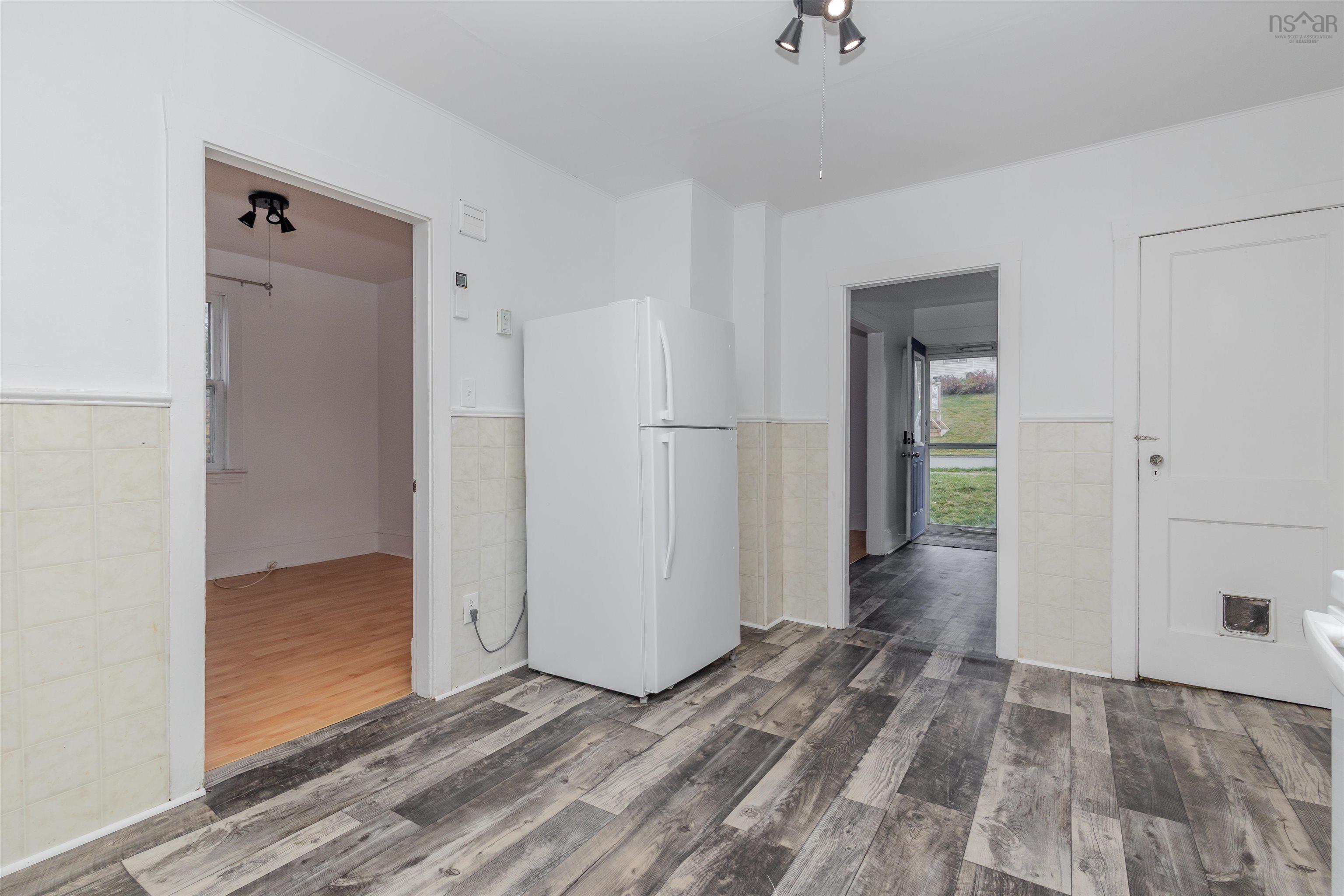 $220,000.00: 214 Alexandra Street, Sydney
