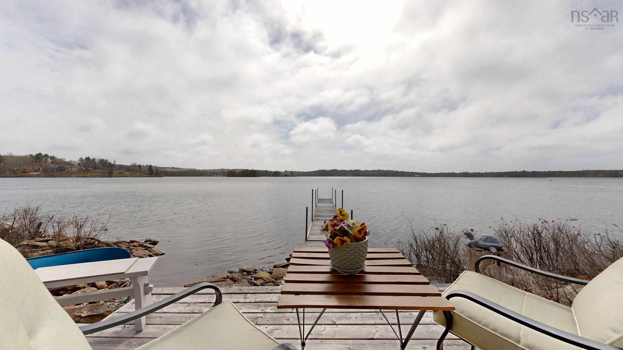 $1,395,000.00: 92 Deer Run, Conquerall Mills