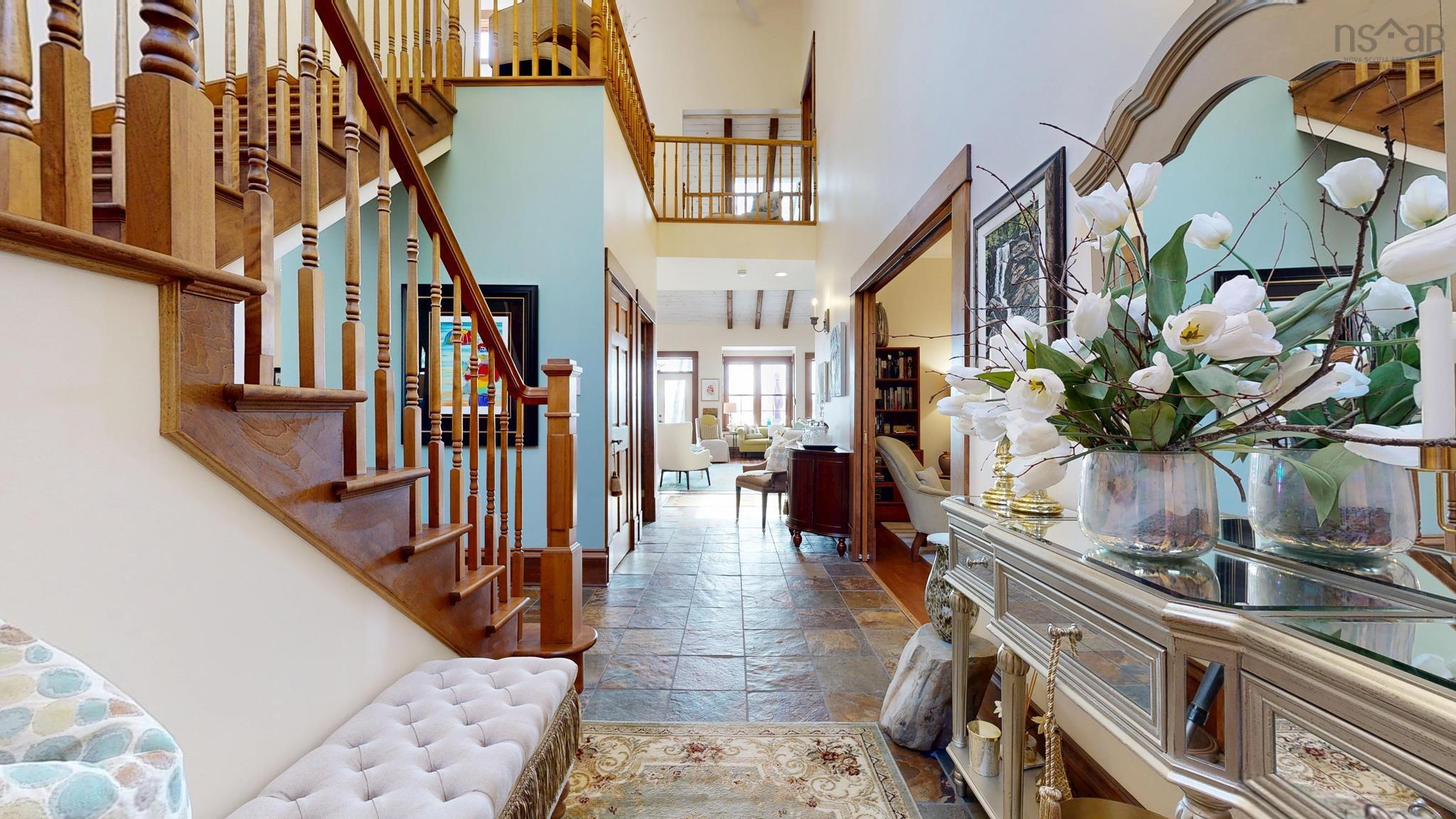 $1,395,000.00: 92 Deer Run, Conquerall Mills