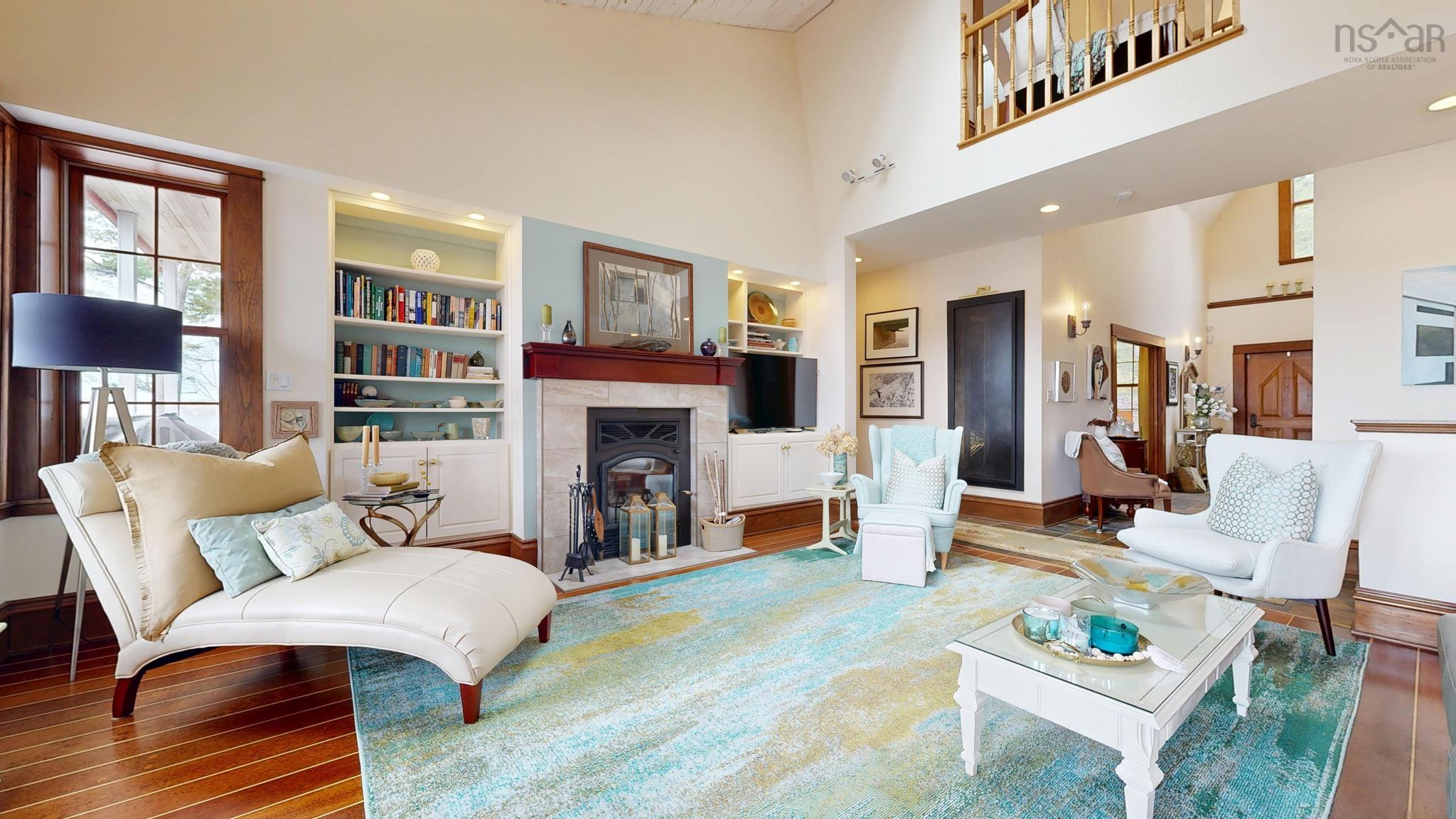 $1,395,000.00: 92 Deer Run, Conquerall Mills