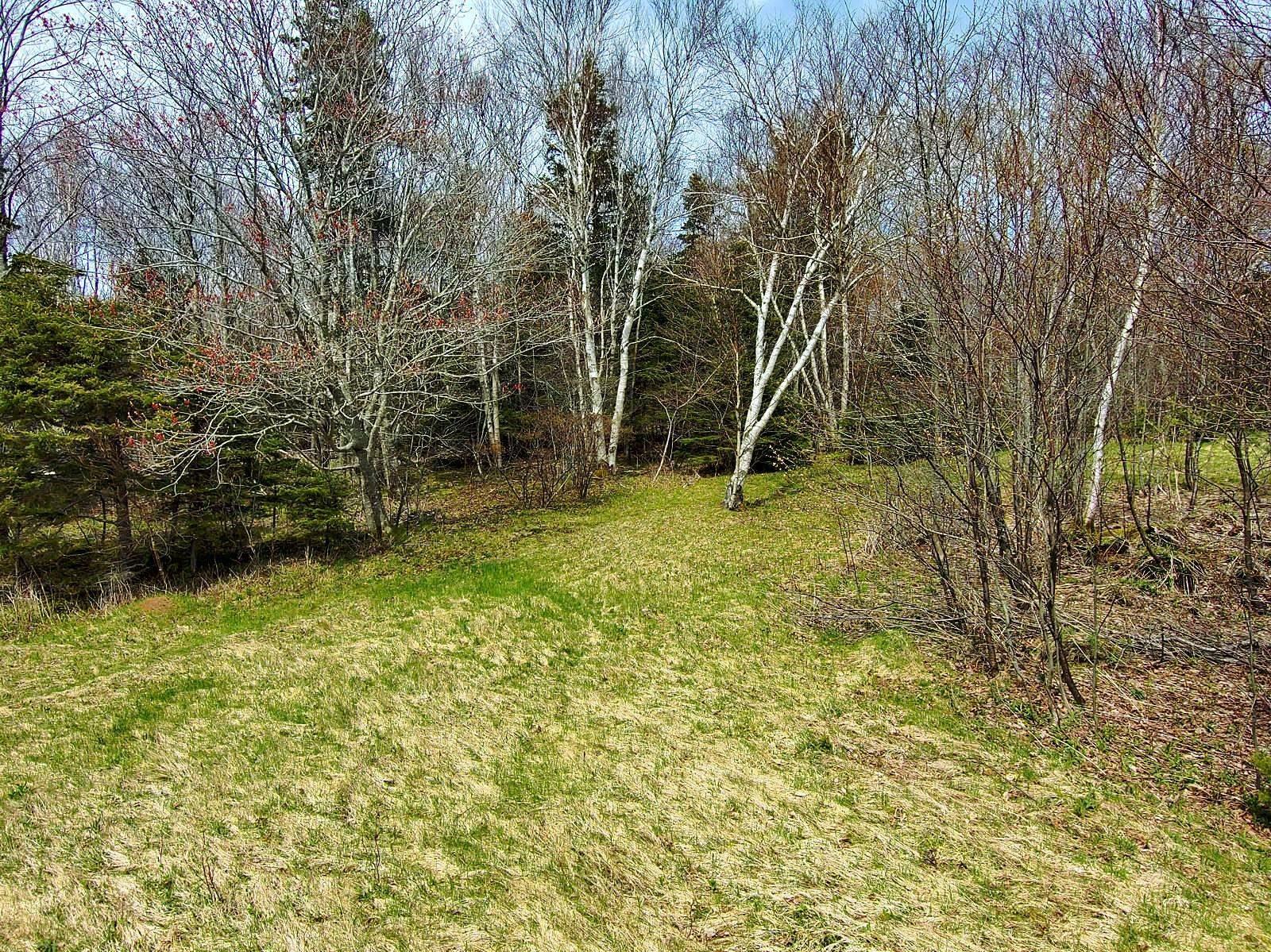 $125,000.00: Broad Cove Marsh Road, Broad Cove Chapel