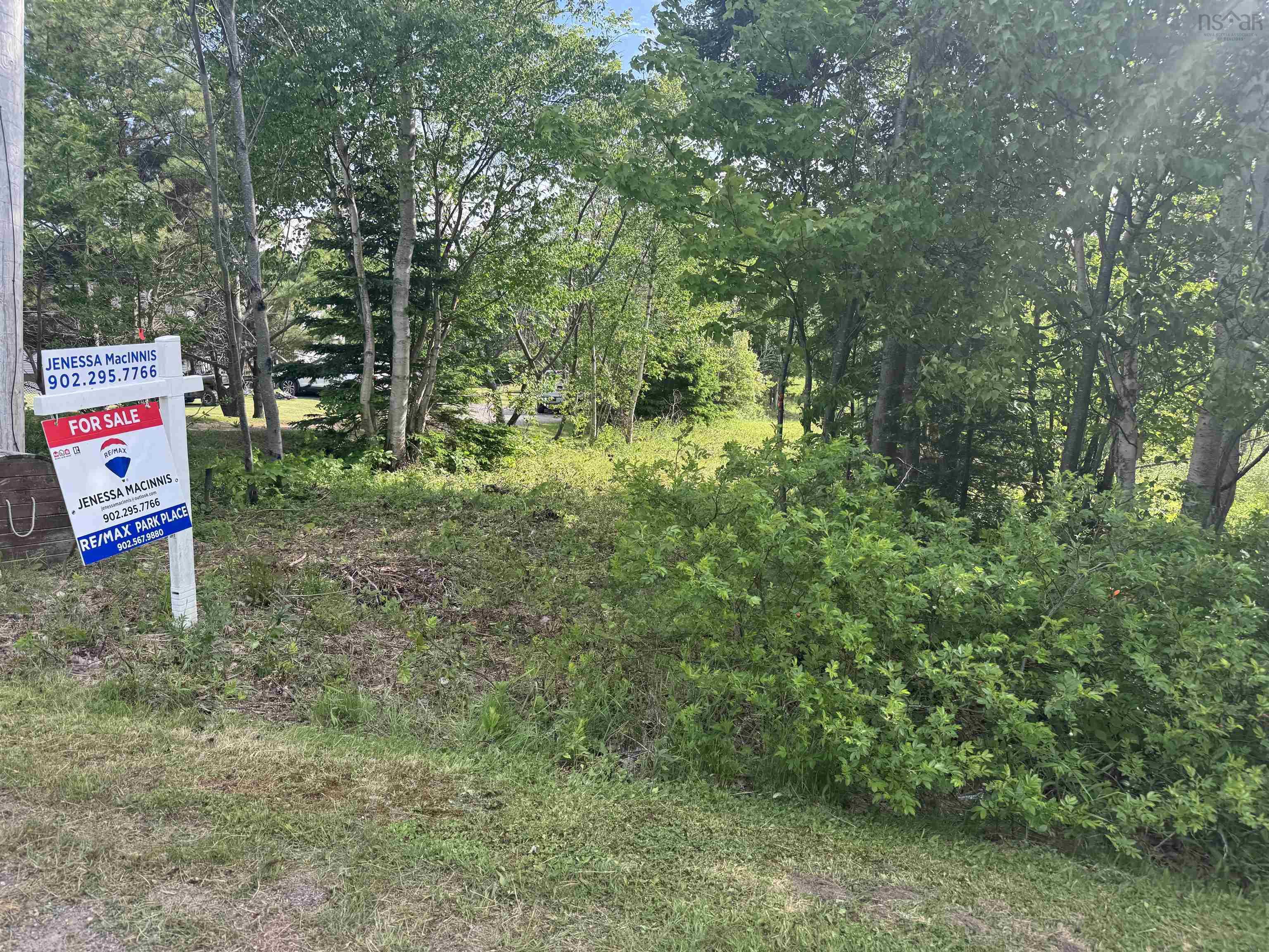 $125,000.00: Broad Cove Marsh Road, Broad Cove Chapel