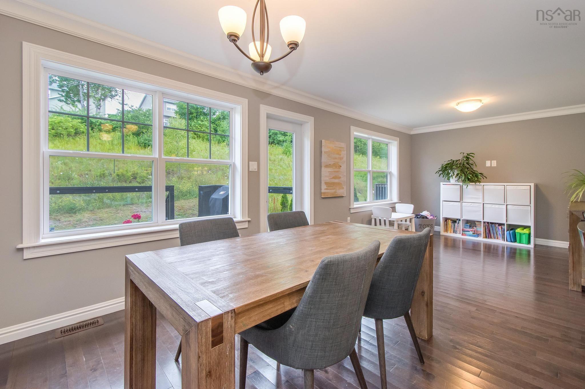 $539,900.00: 30 Avebury Court, Middle Sackville