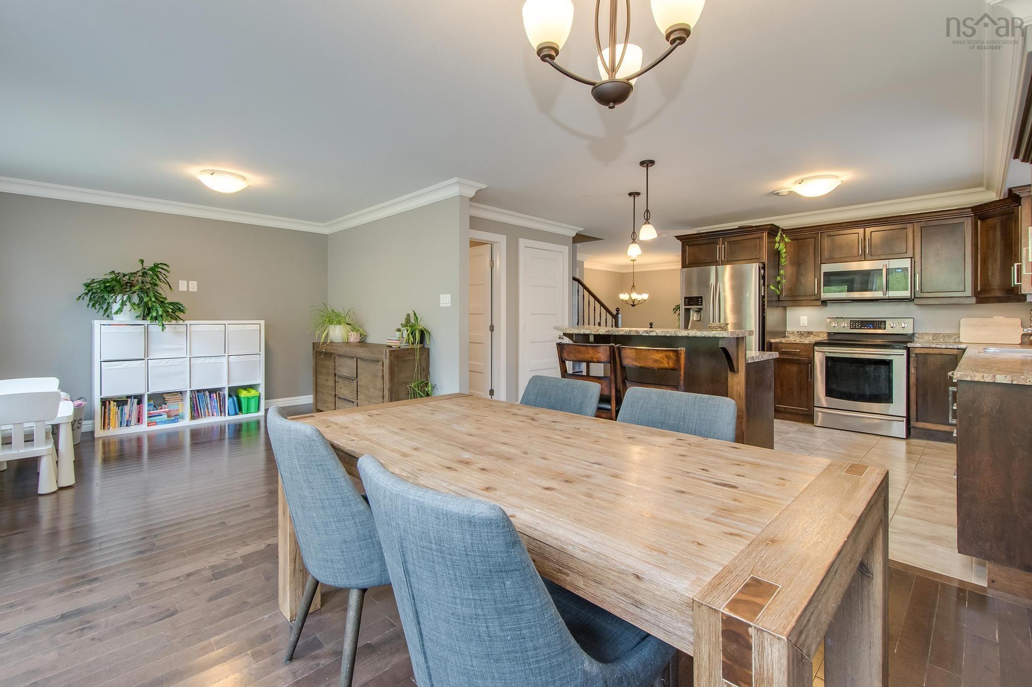 $539,900.00: 30 Avebury Court, Middle Sackville