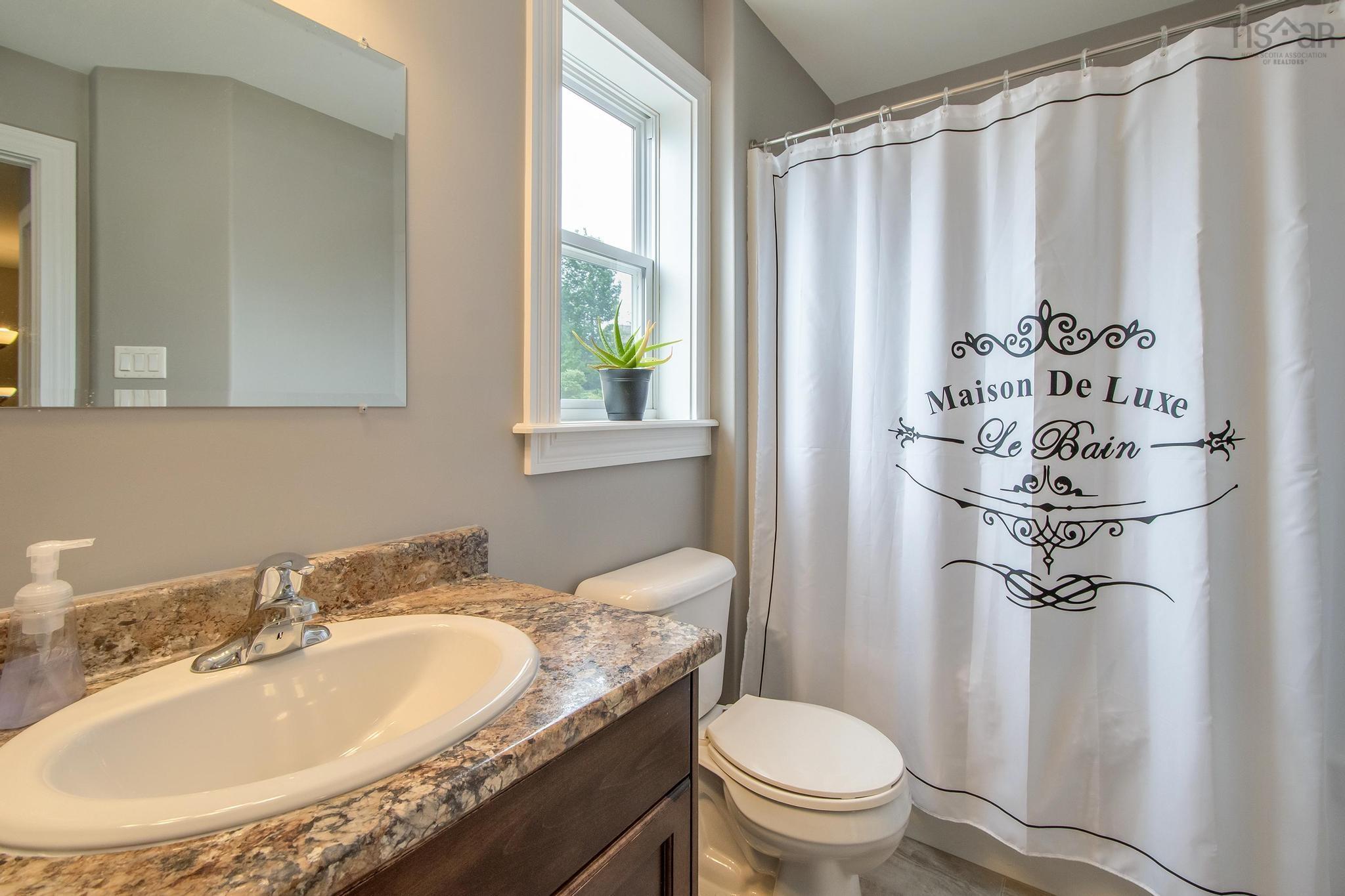 $539,900.00: 30 Avebury Court, Middle Sackville