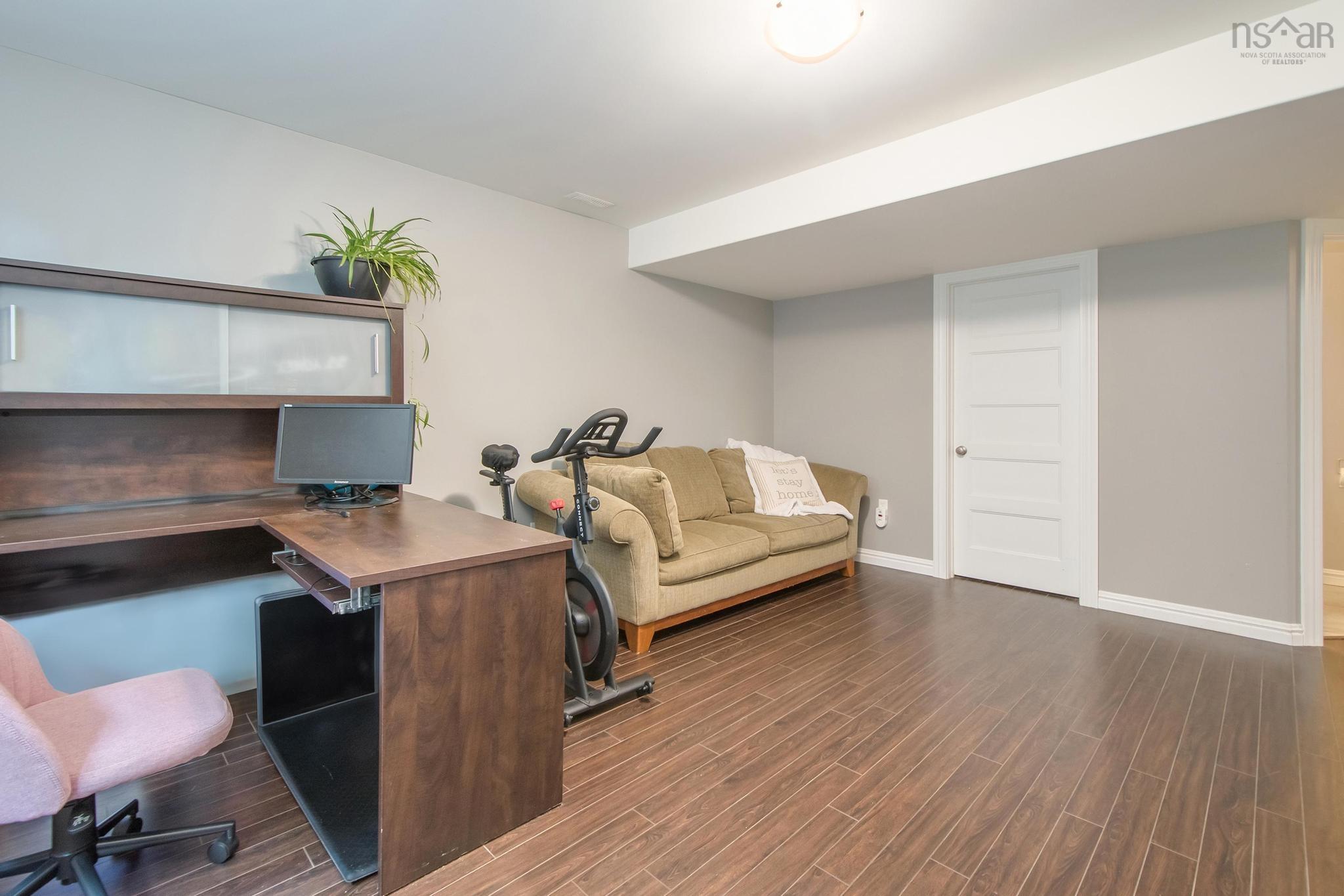 $539,900.00: 30 Avebury Court, Middle Sackville