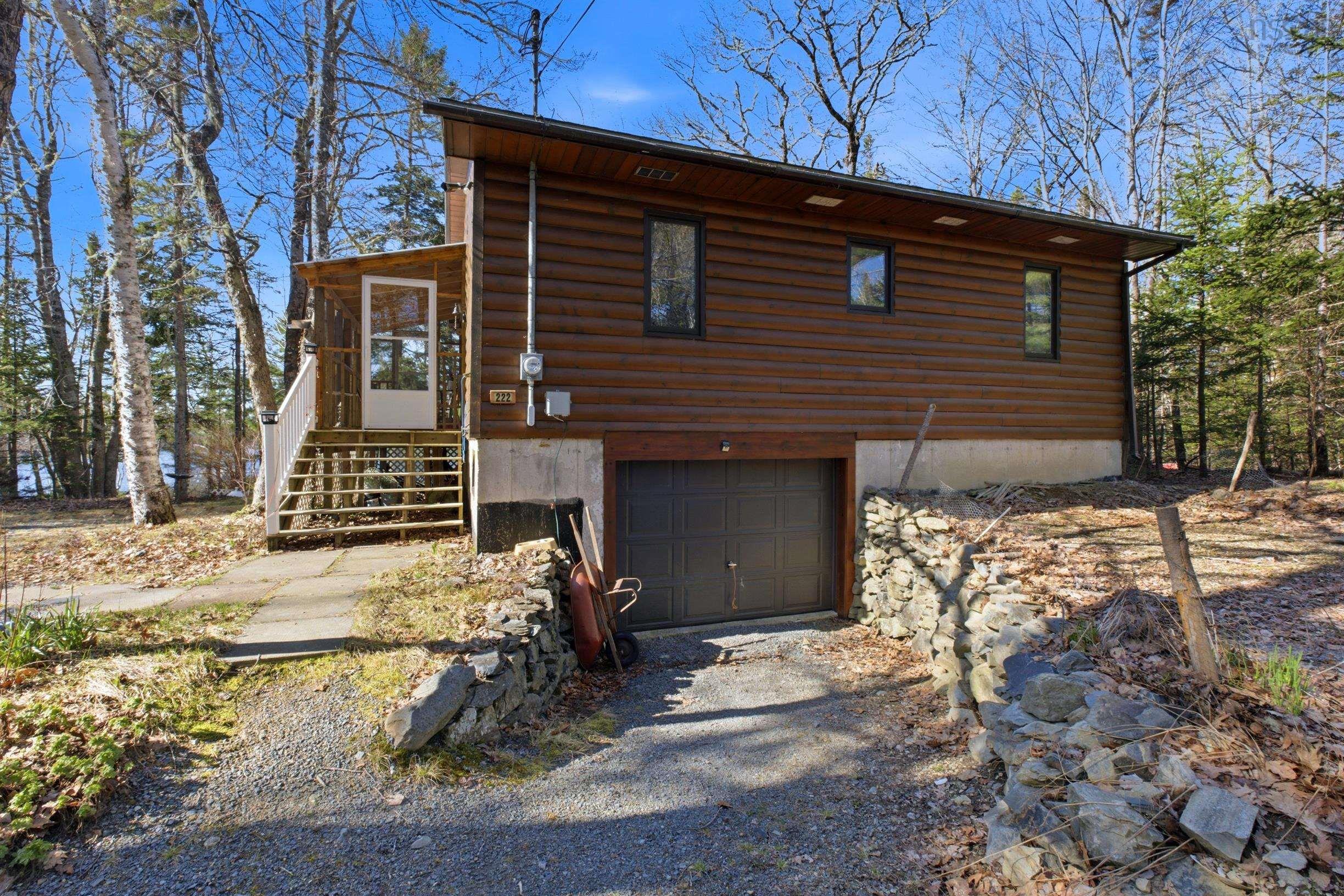 $324,900.00: 222 Dean Lake Road, Westfield