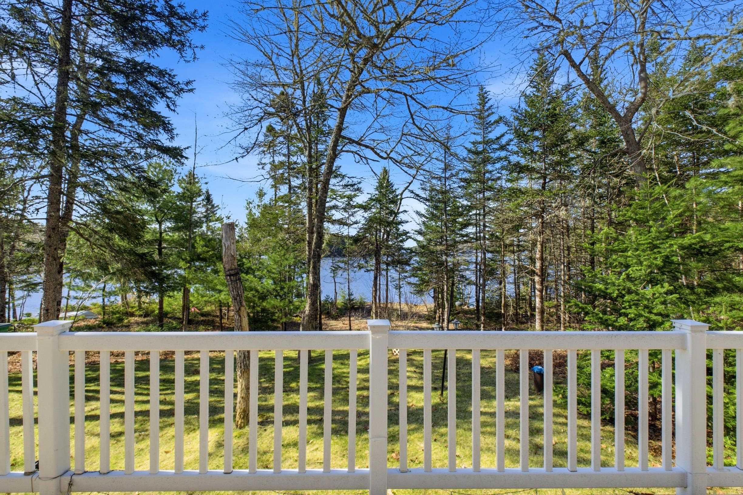 $324,900.00: 222 Dean Lake Road, Westfield