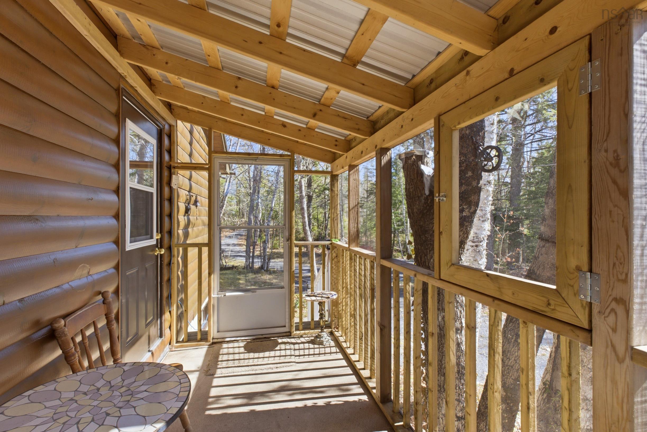 $324,900.00: 222 Dean Lake Road, Westfield