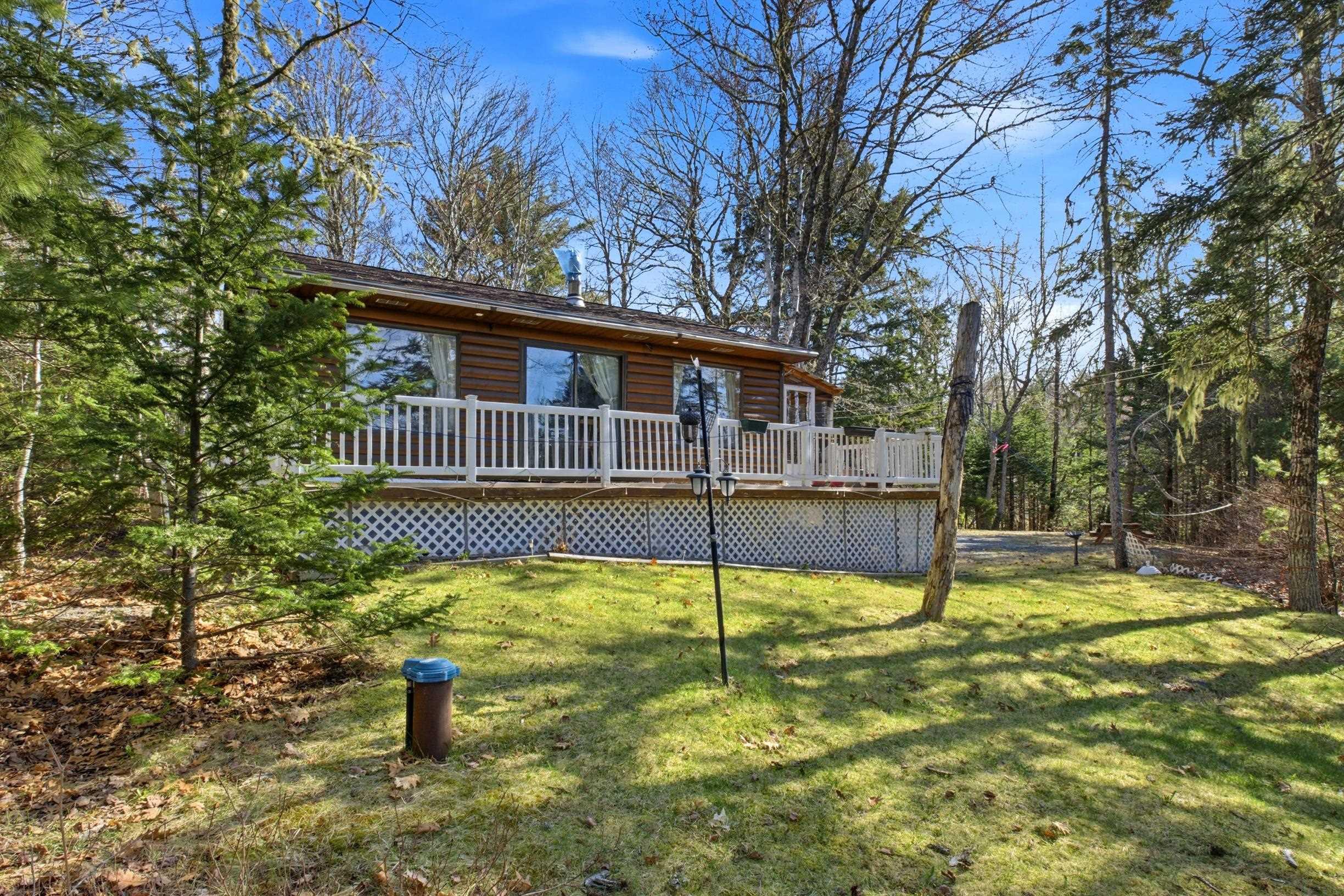 $324,900.00: 222 Dean Lake Road, Westfield