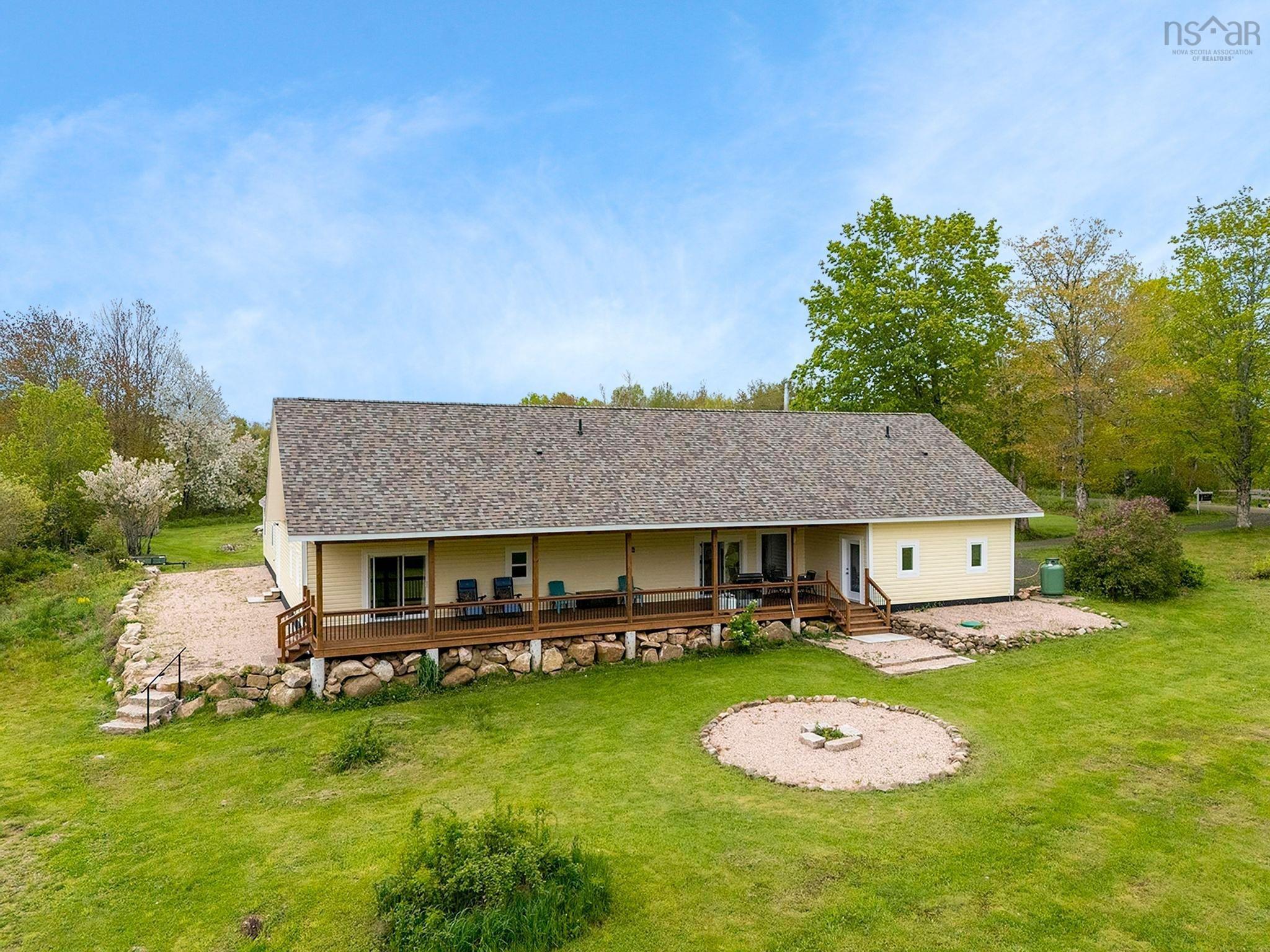 $700,000.00: 237 Inglisville Road, West Inglisville