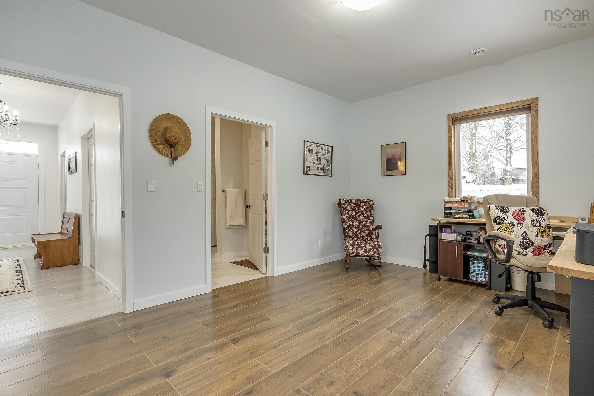 $700,000.00: 237 Inglisville Road, West Inglisville