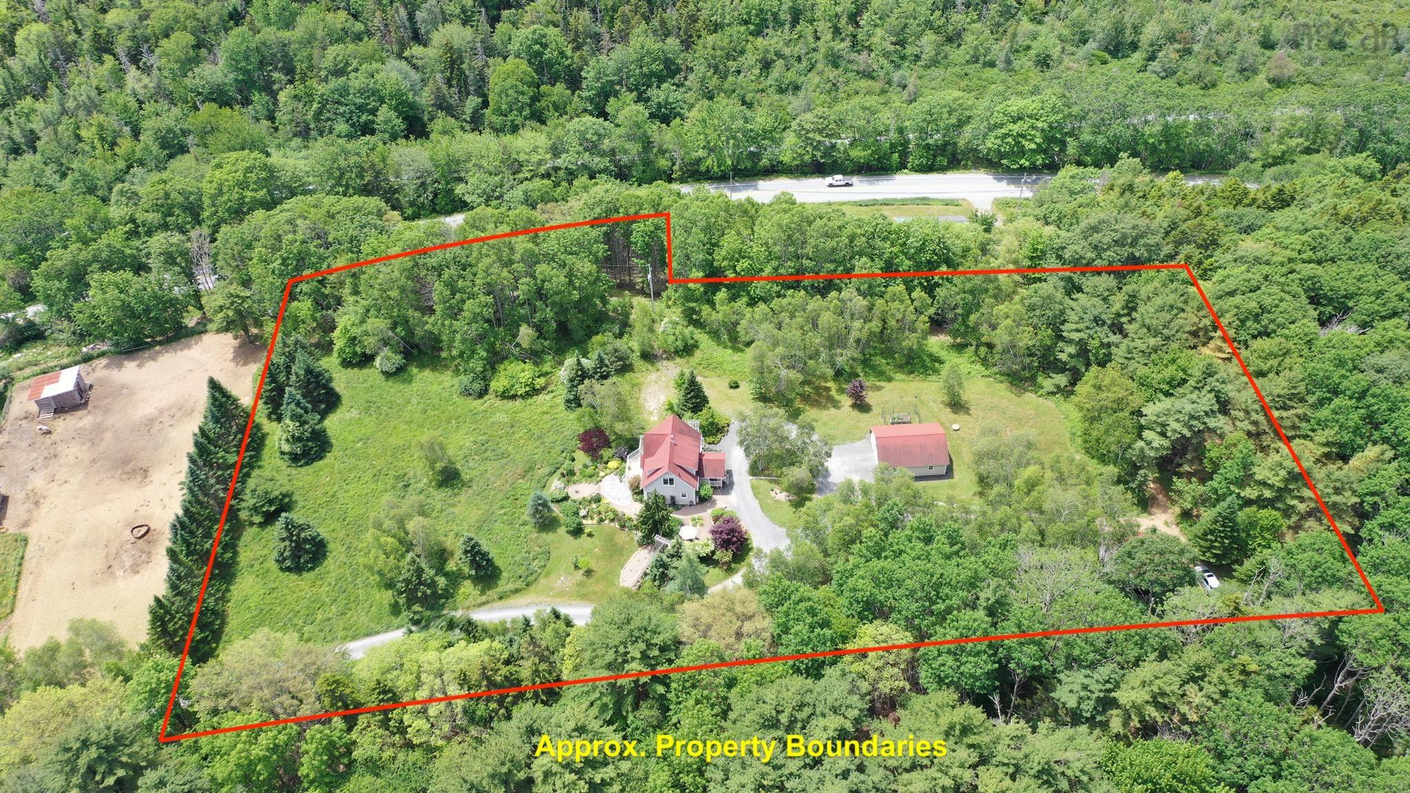 $849,900.00: 11 Second Peninsula Road, Deans Corner