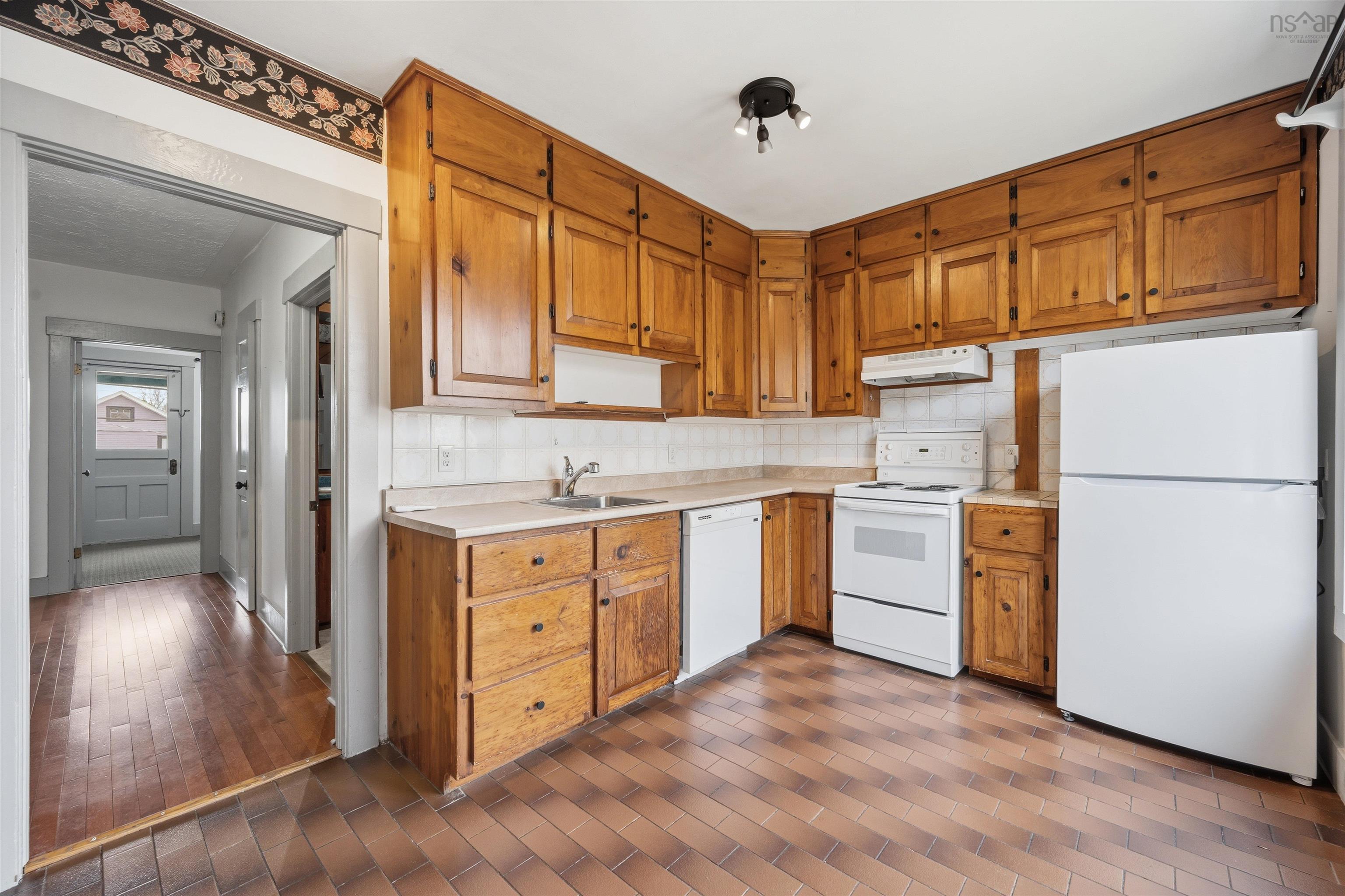 $799,900.00: 271 A&B Portland Street, Dartmouth
