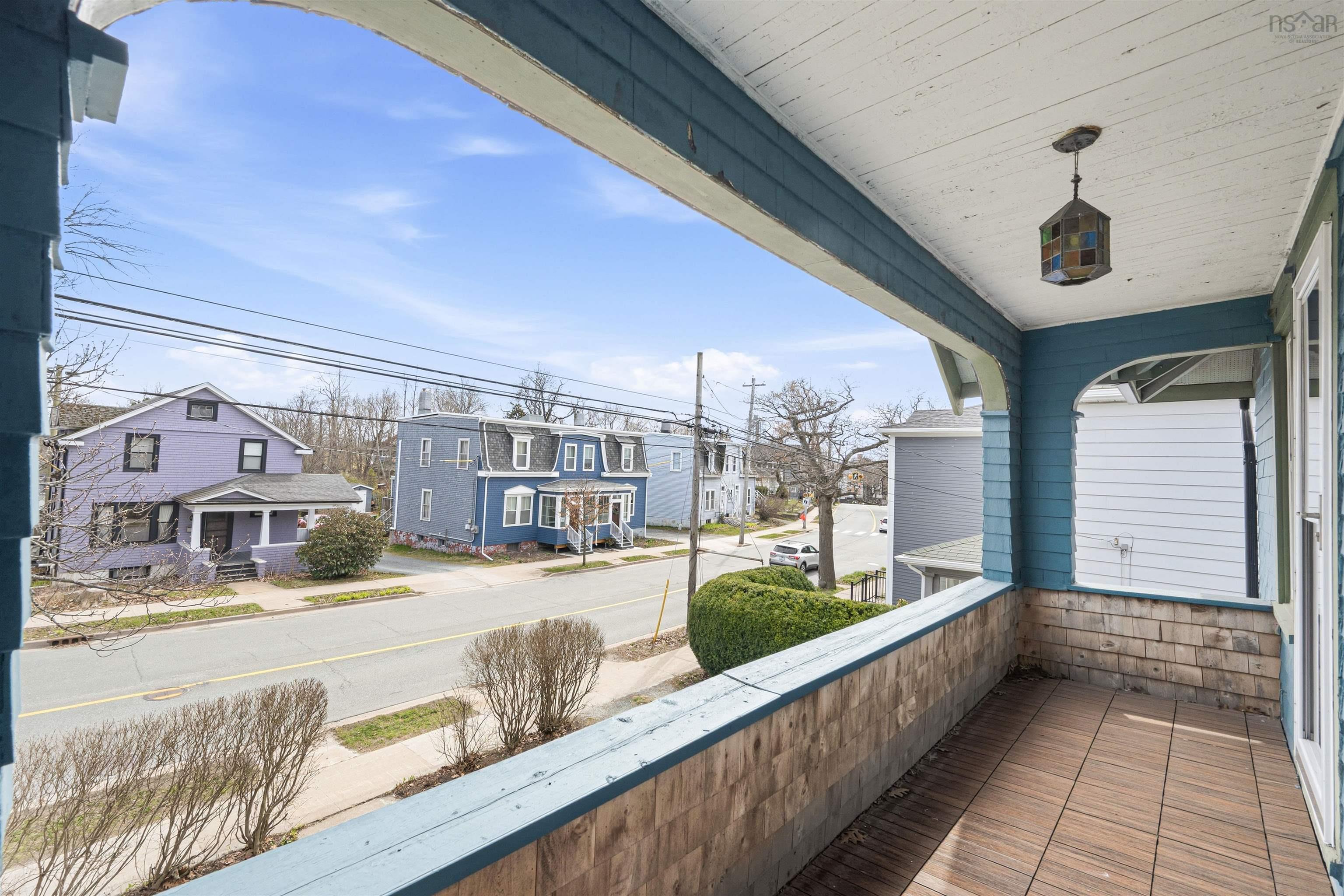$799,900.00: 271 A&B Portland Street, Dartmouth