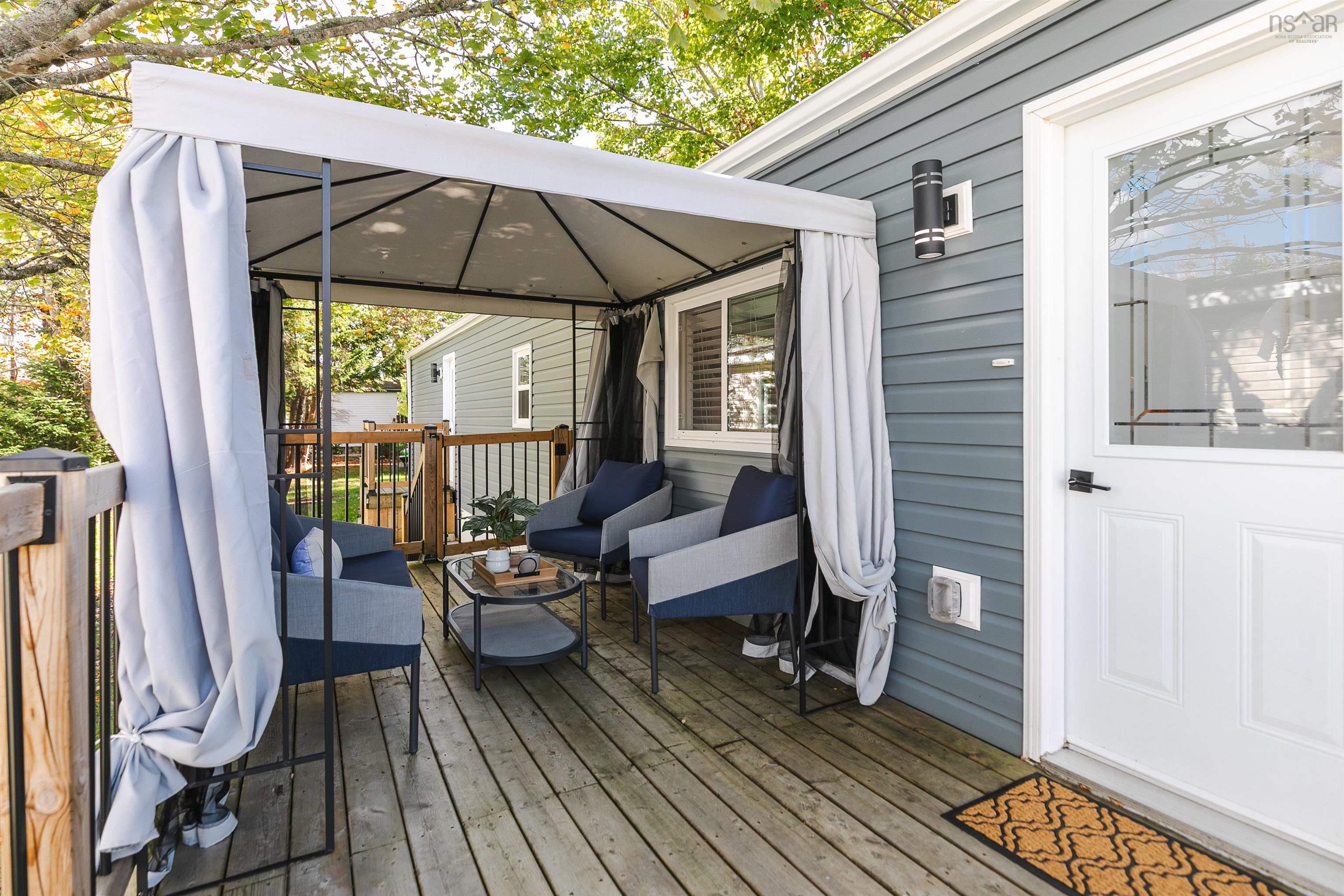 $265,000.00: 18 Commodore Avenue, Middle Sackville