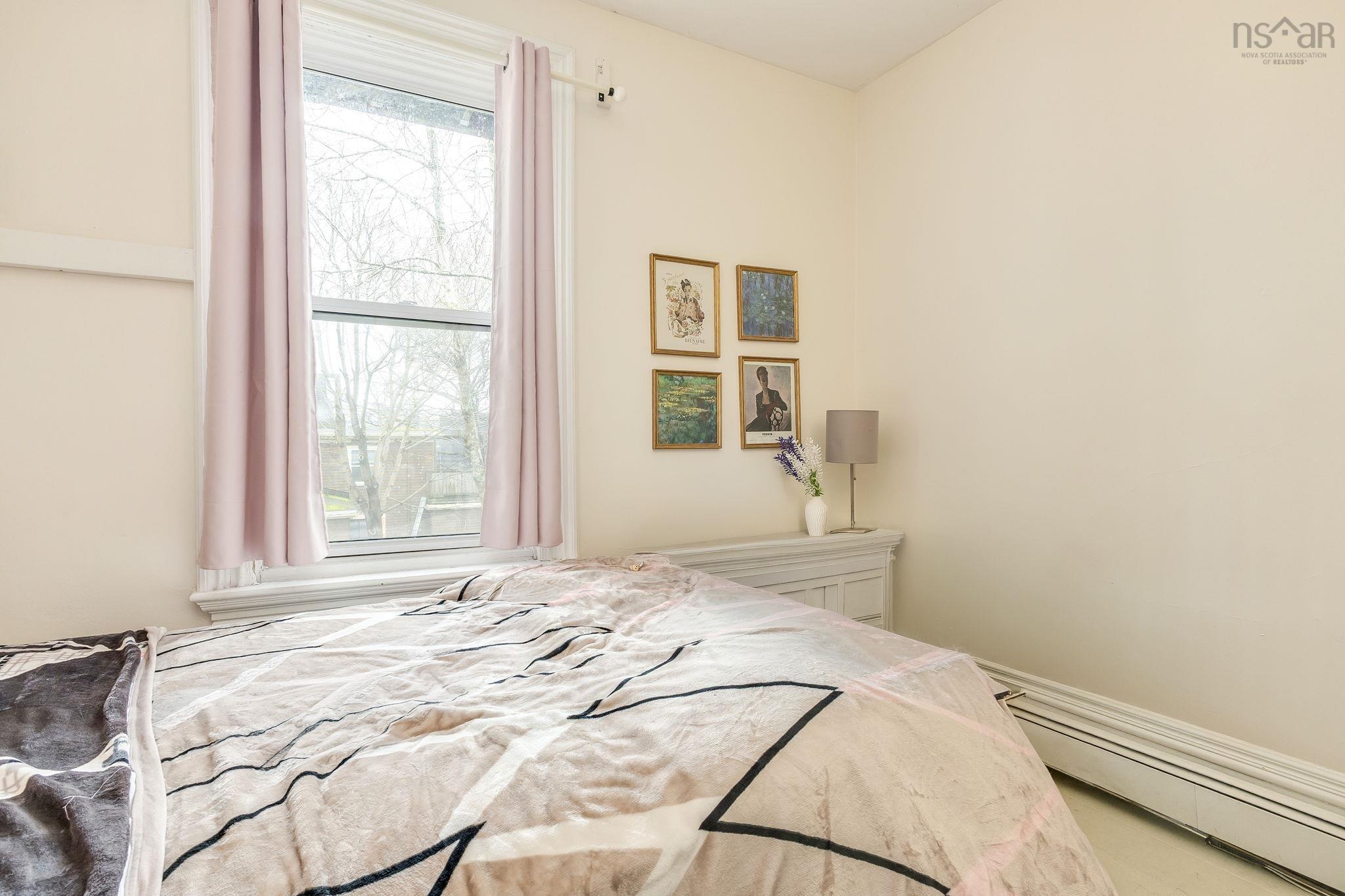 $1,590,000.00: 6090 Coburg Road, Halifax