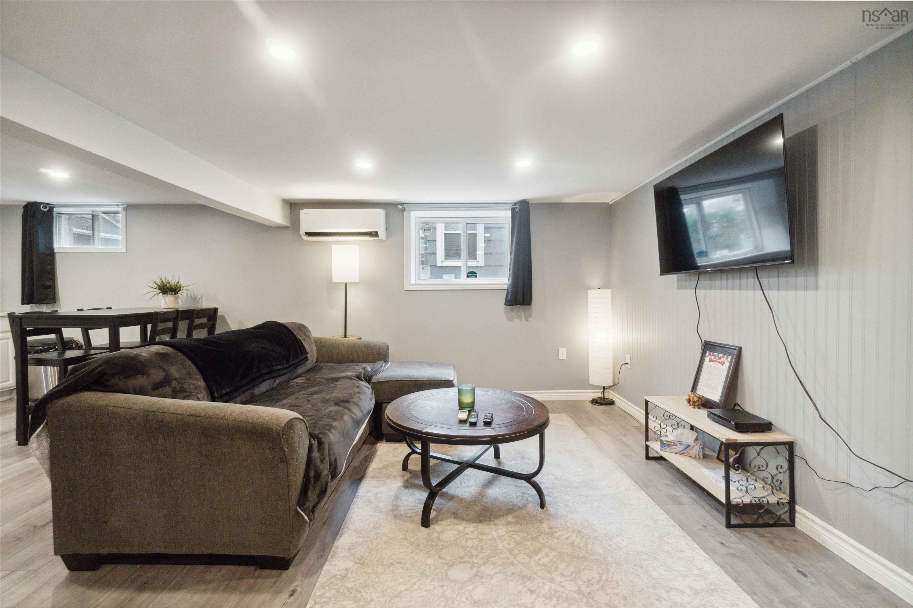 $939,900.00: 2793 Connolly Street, Halifax